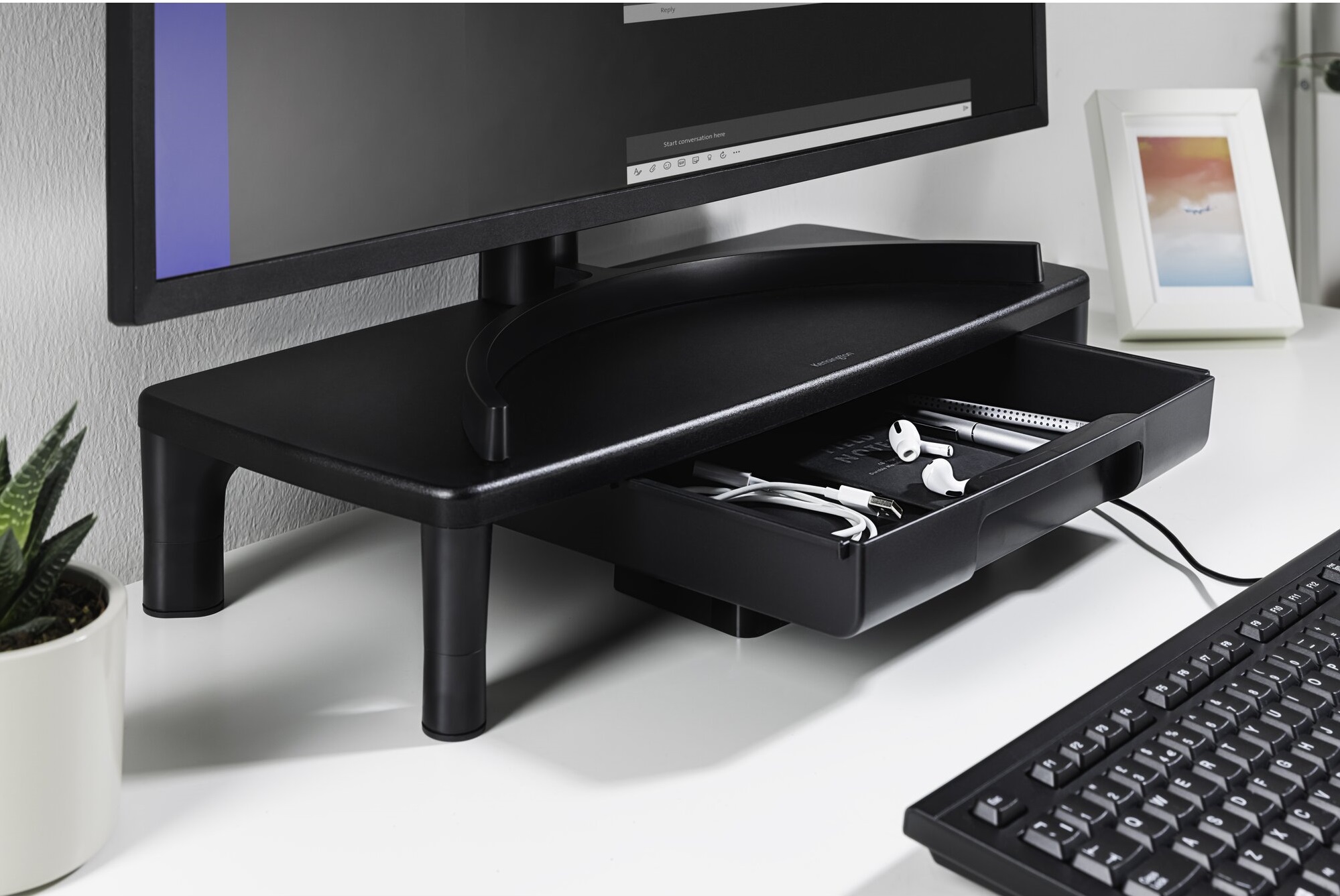 Kensington KB100 EQ Tastatur kabelgebunden schwarz
