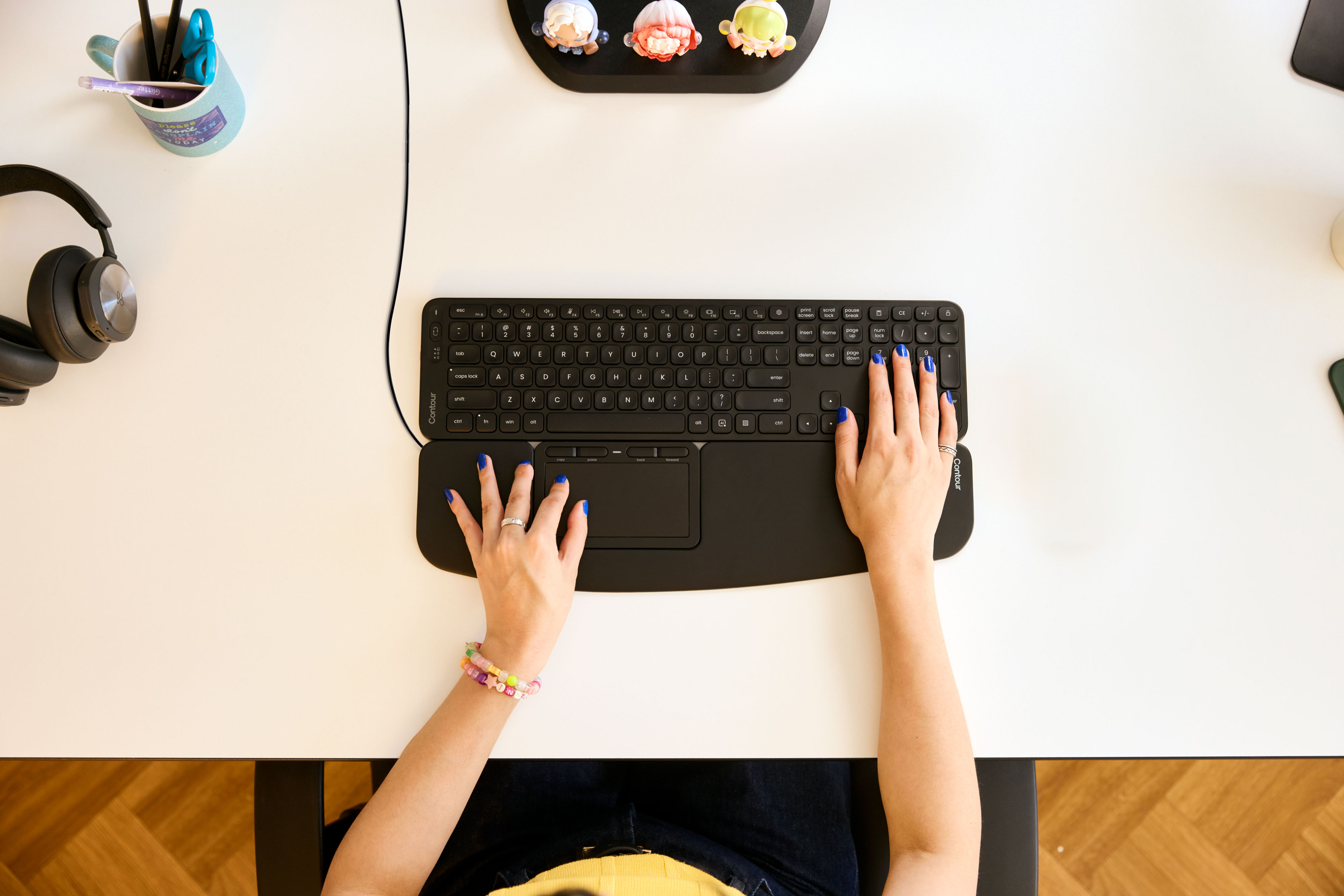 Contour Touch Ergonomic Touchpad wired
