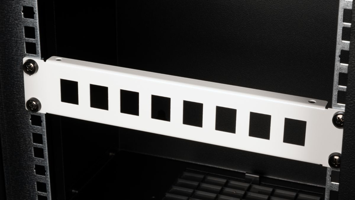 Equip 10 Patchpanel 8xRJ45 Keystone Jacks (leer) 1U grau