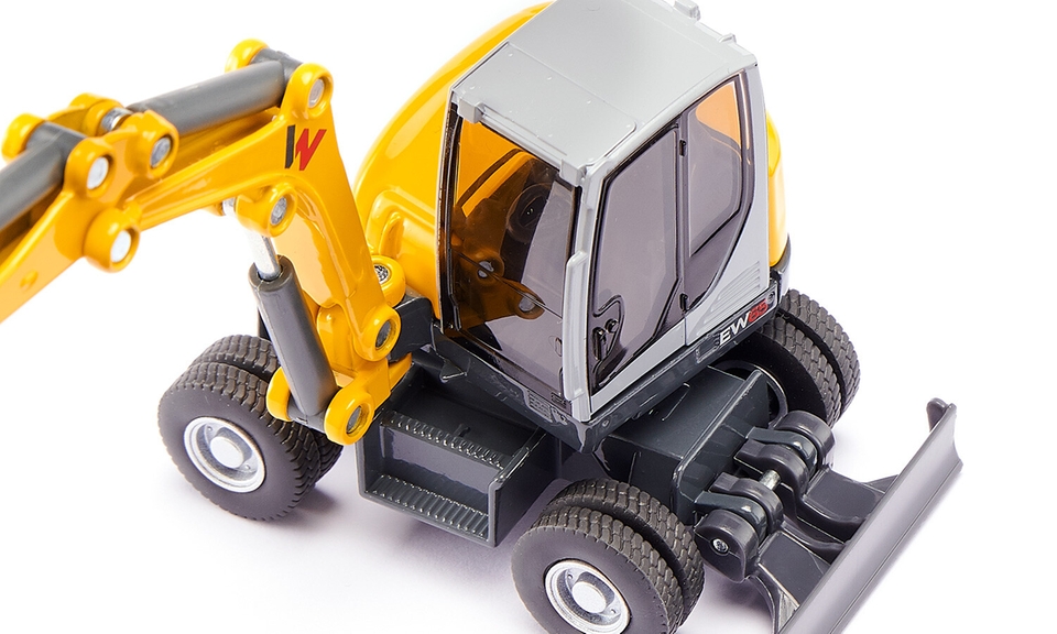 SUPER Wacker Neuson EW65 Mobilbagger, Modellfahrzeug