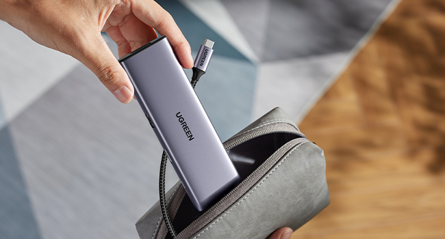 CM498 10-in-1 USB-C Hub, Dockingstation