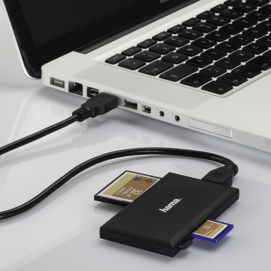 hama Multi-microSD, SD, Memory Stick, Compact Flash-Kartenleser schwarz