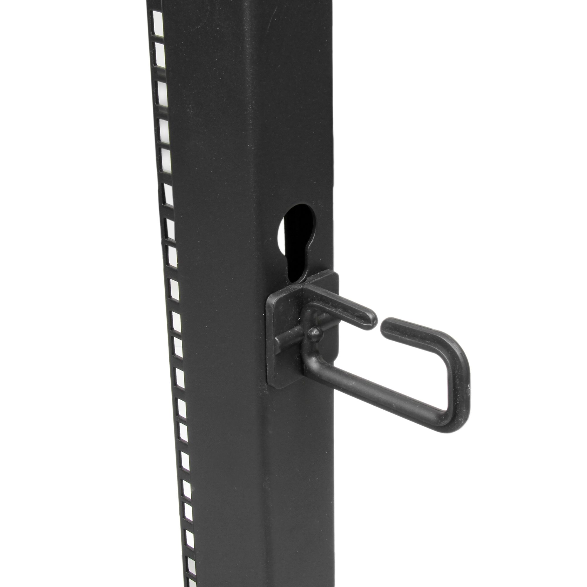 STARTECH.COM 18U Open Frame Rack - 4 Post - 22-40in. Adjustable Depth - 1200lb. Weight Capacity - w/ Casters and Cable Hooks