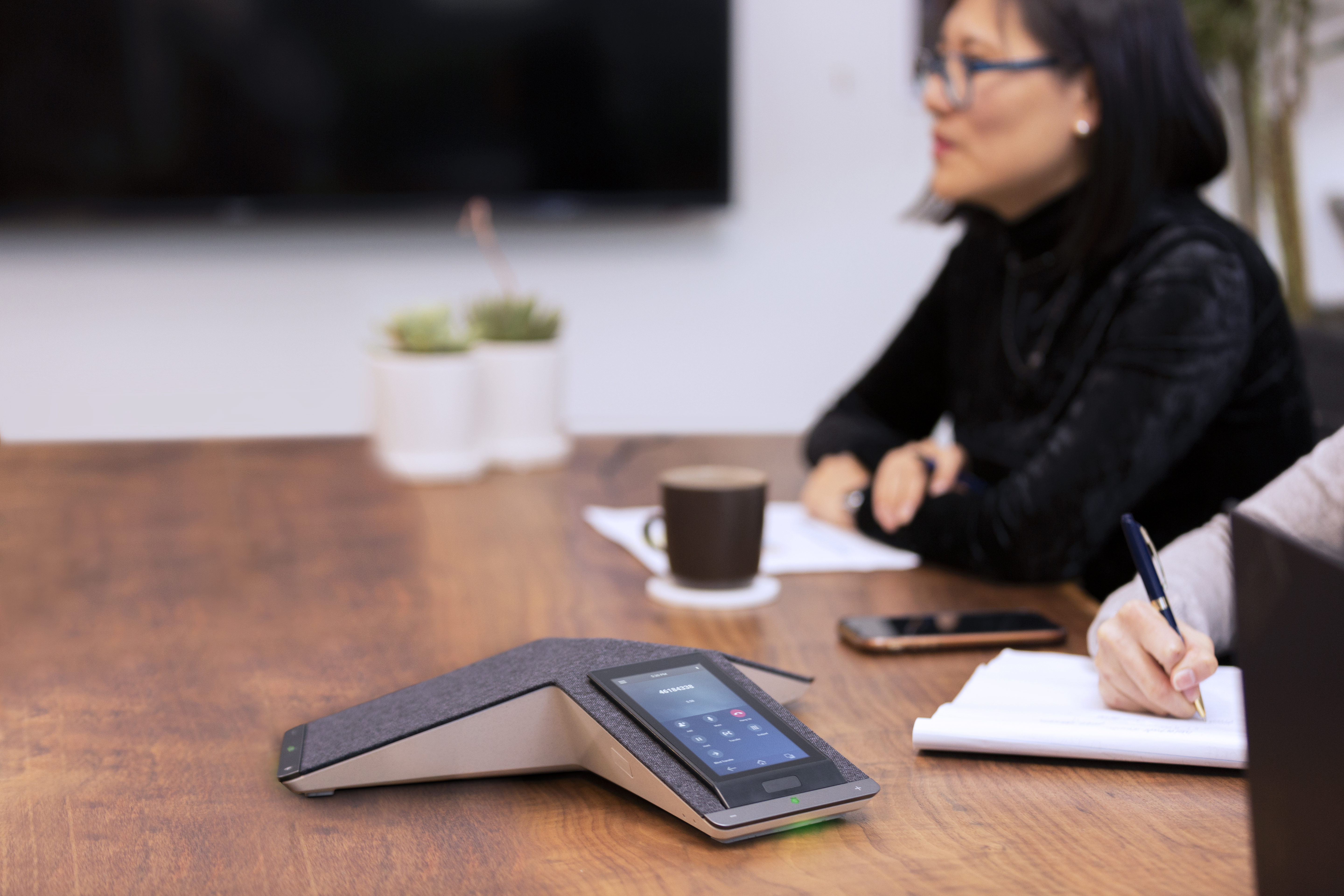 HP Poly Trio C60 IP Conference Phone for Microsoft Teams Full Radio and PoE-enabled EMEA - INTL English Loc Euro plug