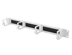 Kabelrangierpanel mit Bürstenleisten für 483 mm (19")-Schränke, Kabelführung
