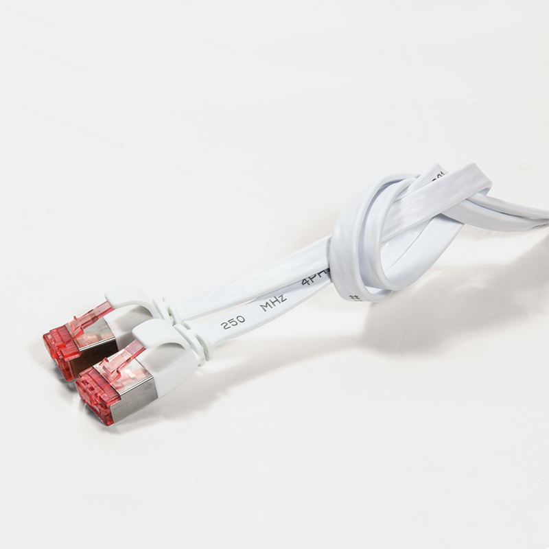 Logilink Flachpatchkabel RJ45 U/FTP Cat6A 1.00m weiß