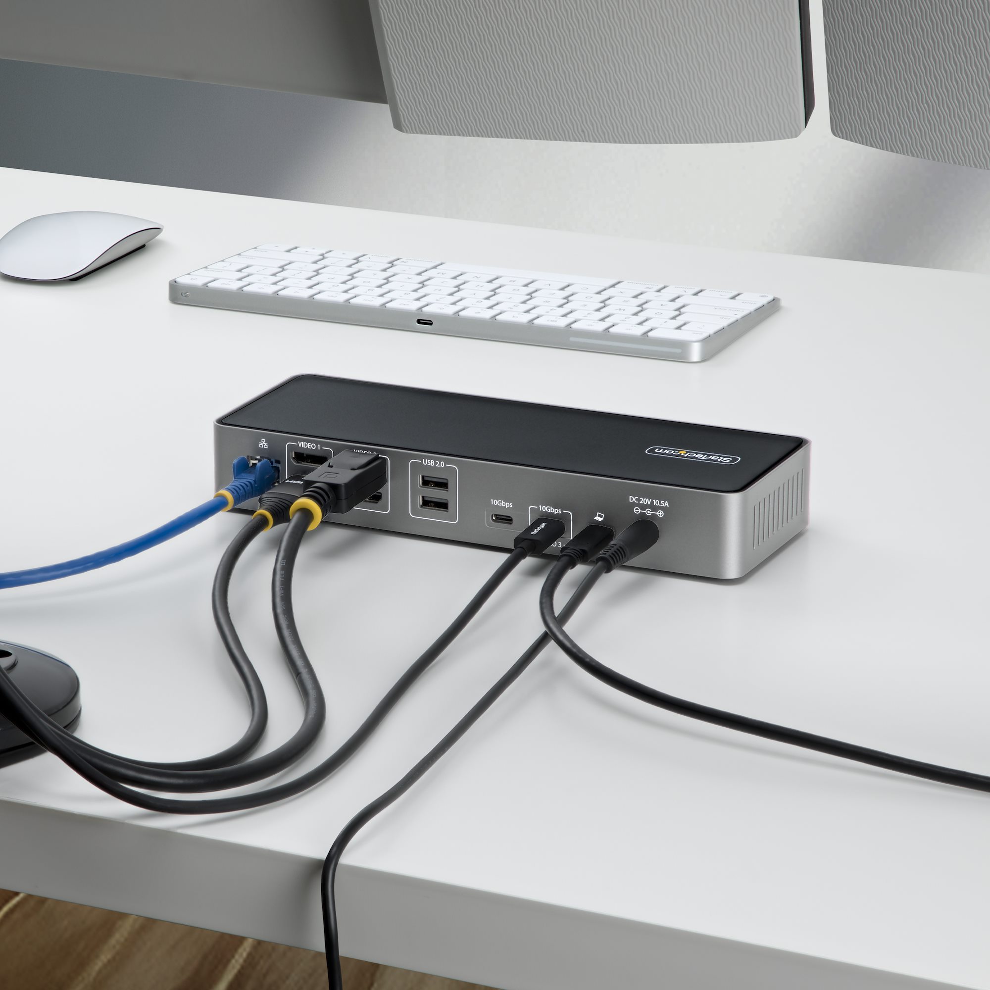 STARTECH.COM USB-C Dockingstation fur Drei Monitore 140W Laptop-Ladestation fur MacBook Pro und Windows 4K 60Hz HDMI oder DisplayPor