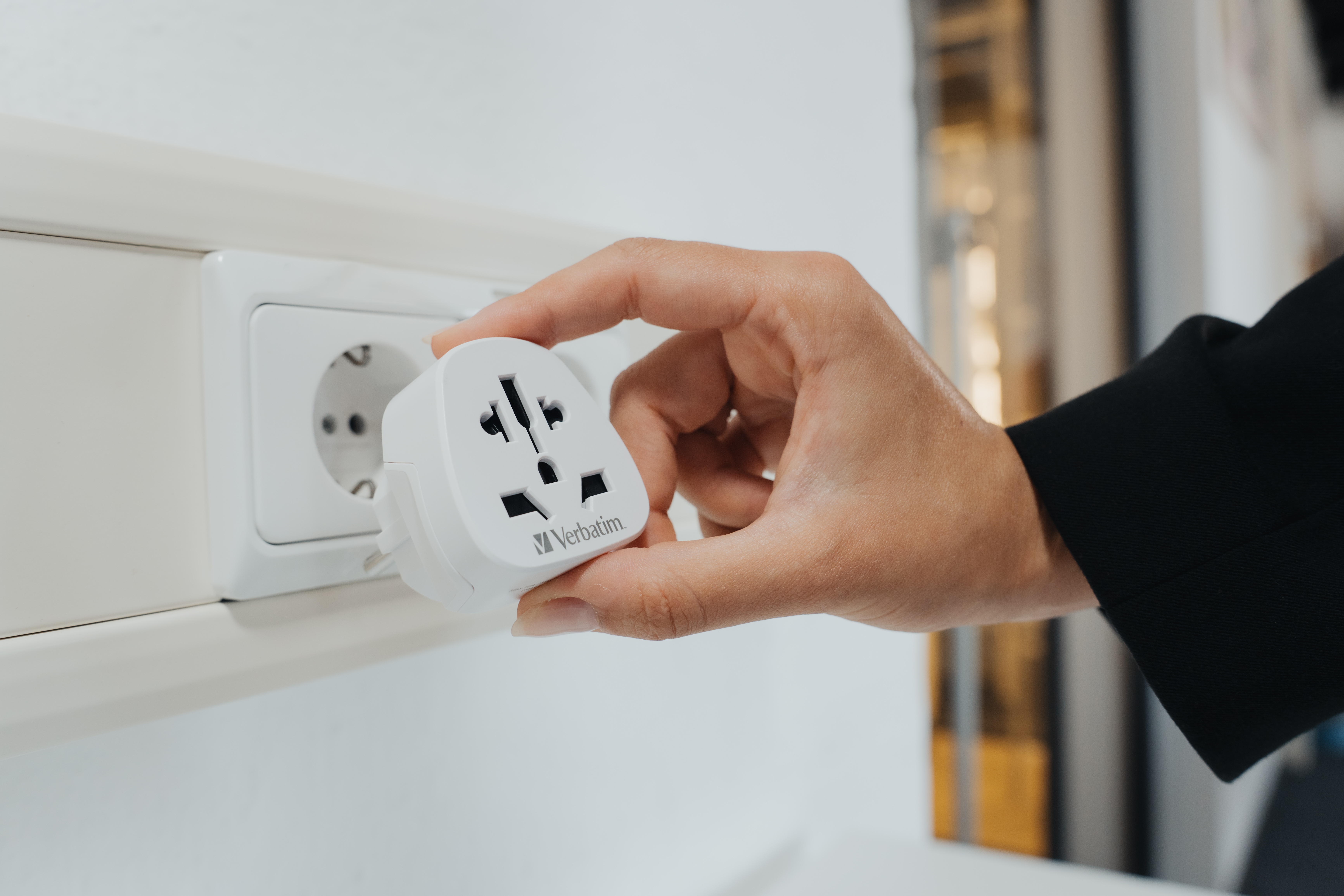 Verbatim World to Europe Travel Adapter Plug WTEU-02