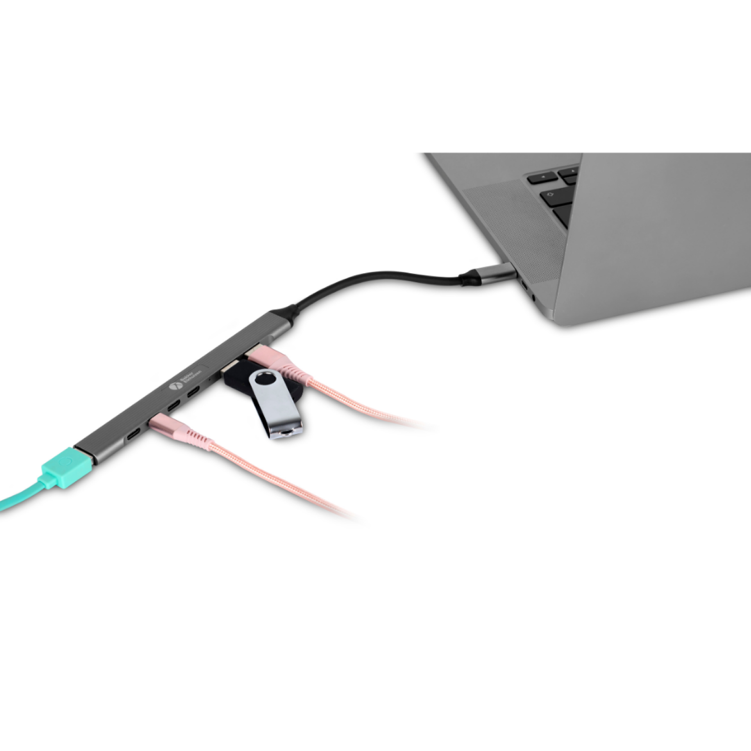 BakkerElkhuizen USB-C Hub 7-in-1 (3 x USB-A + 4 x USB-C)