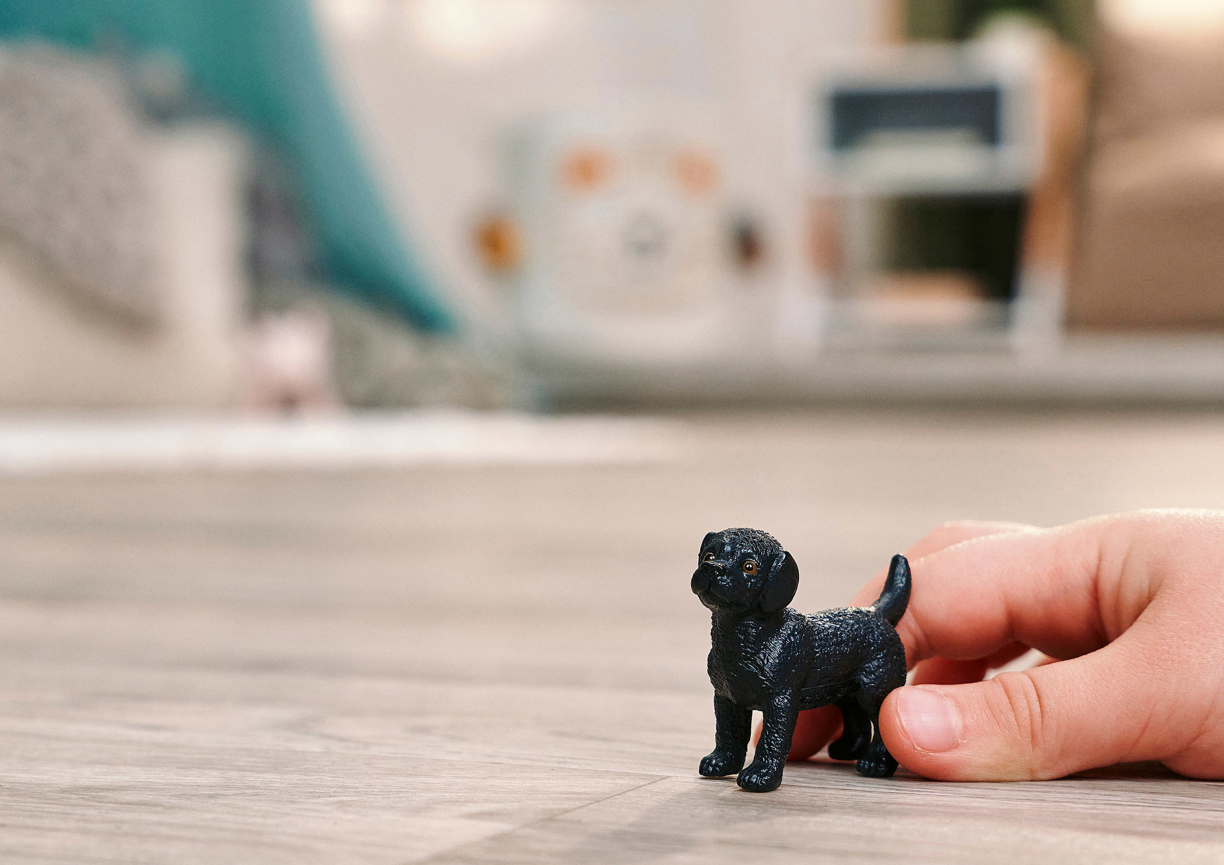 Farm World Schwarze Labrador Retriever Hündin, Spielfigur