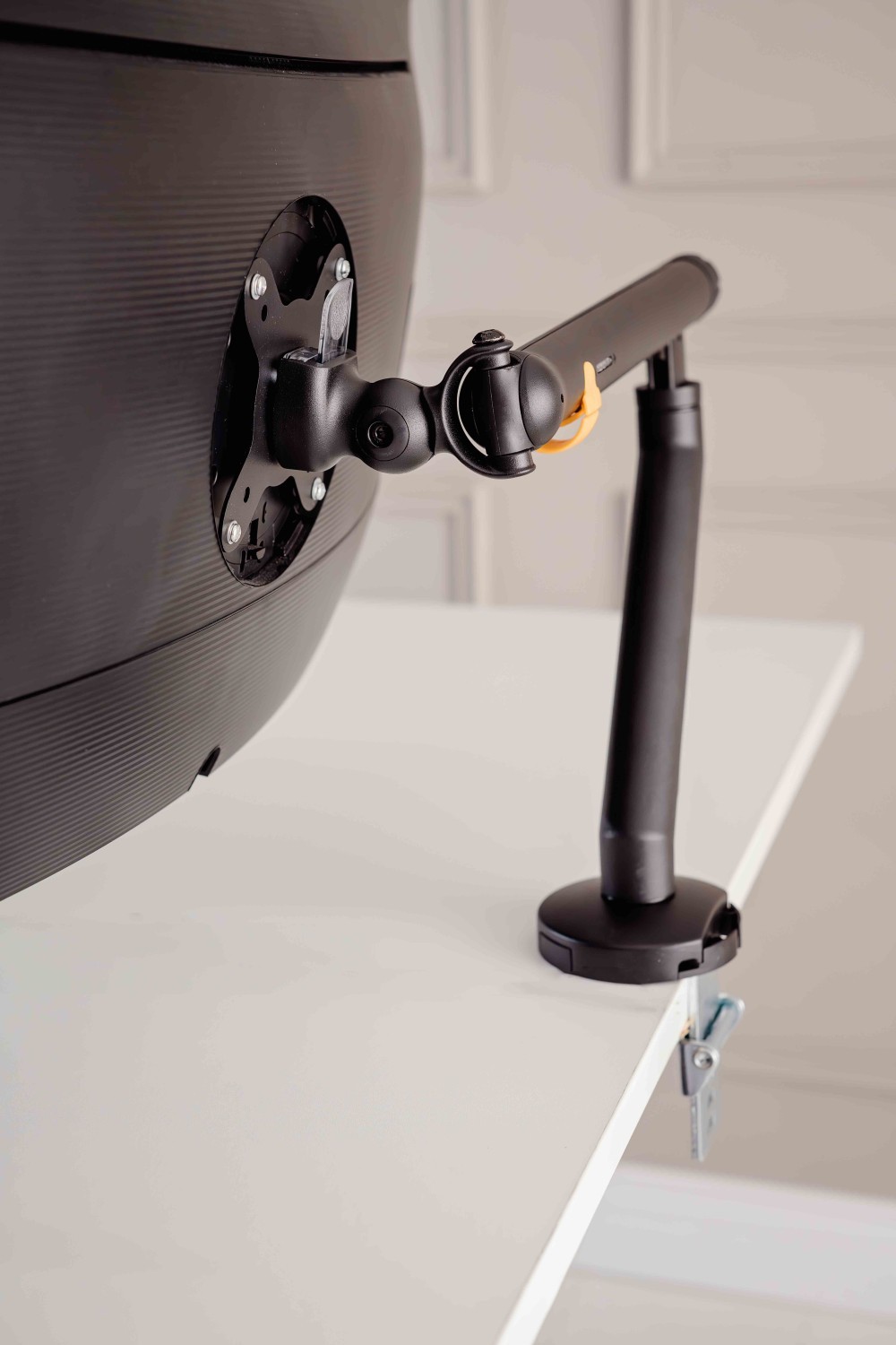 BakkerElkhuizen Monitorarm BE Flexible Single schwarz retail