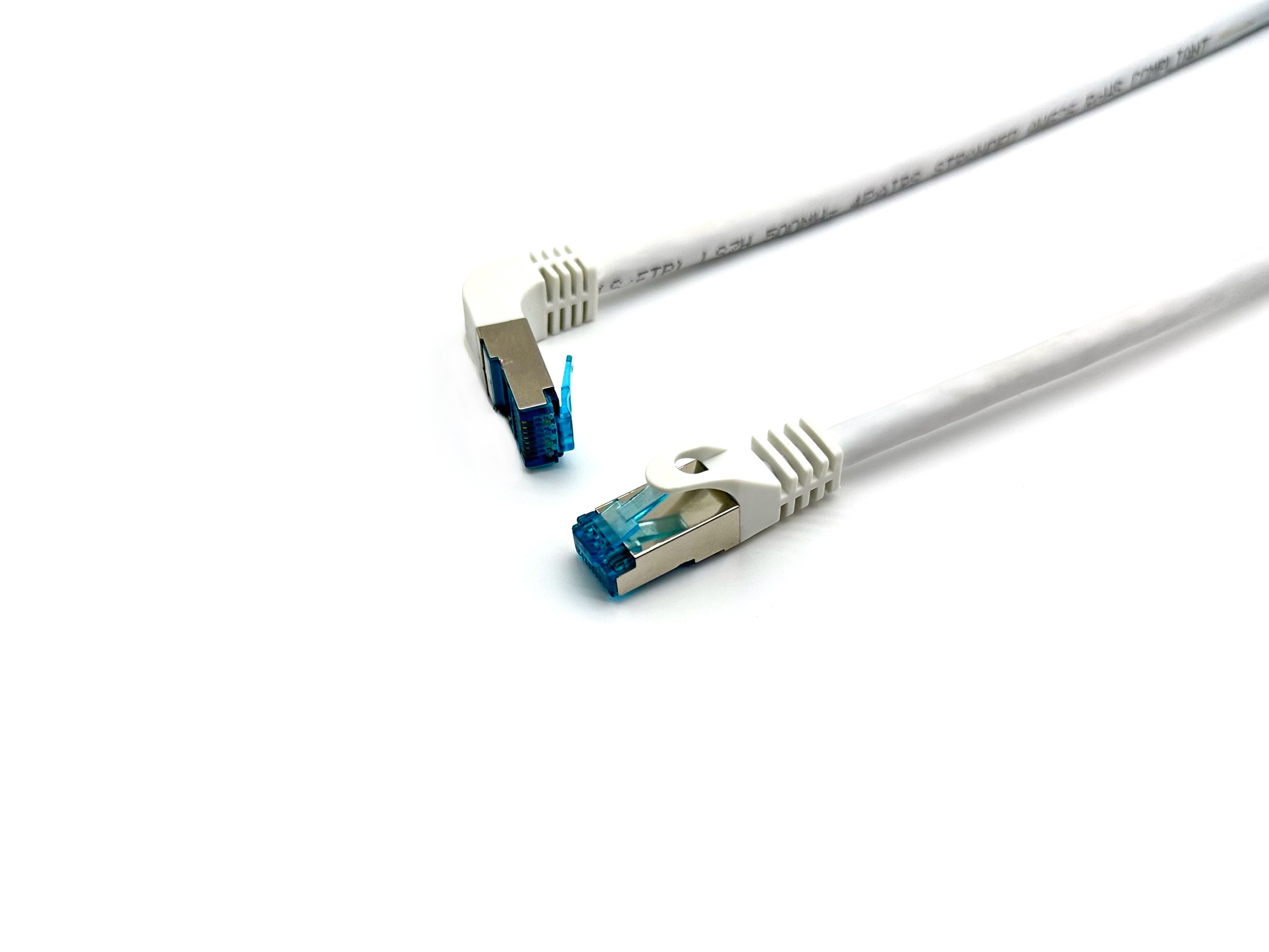 Equip Patchkabel Cat6A wink.S/FTP 2xRJ45 5.00m weiß LSZH Polybeutel