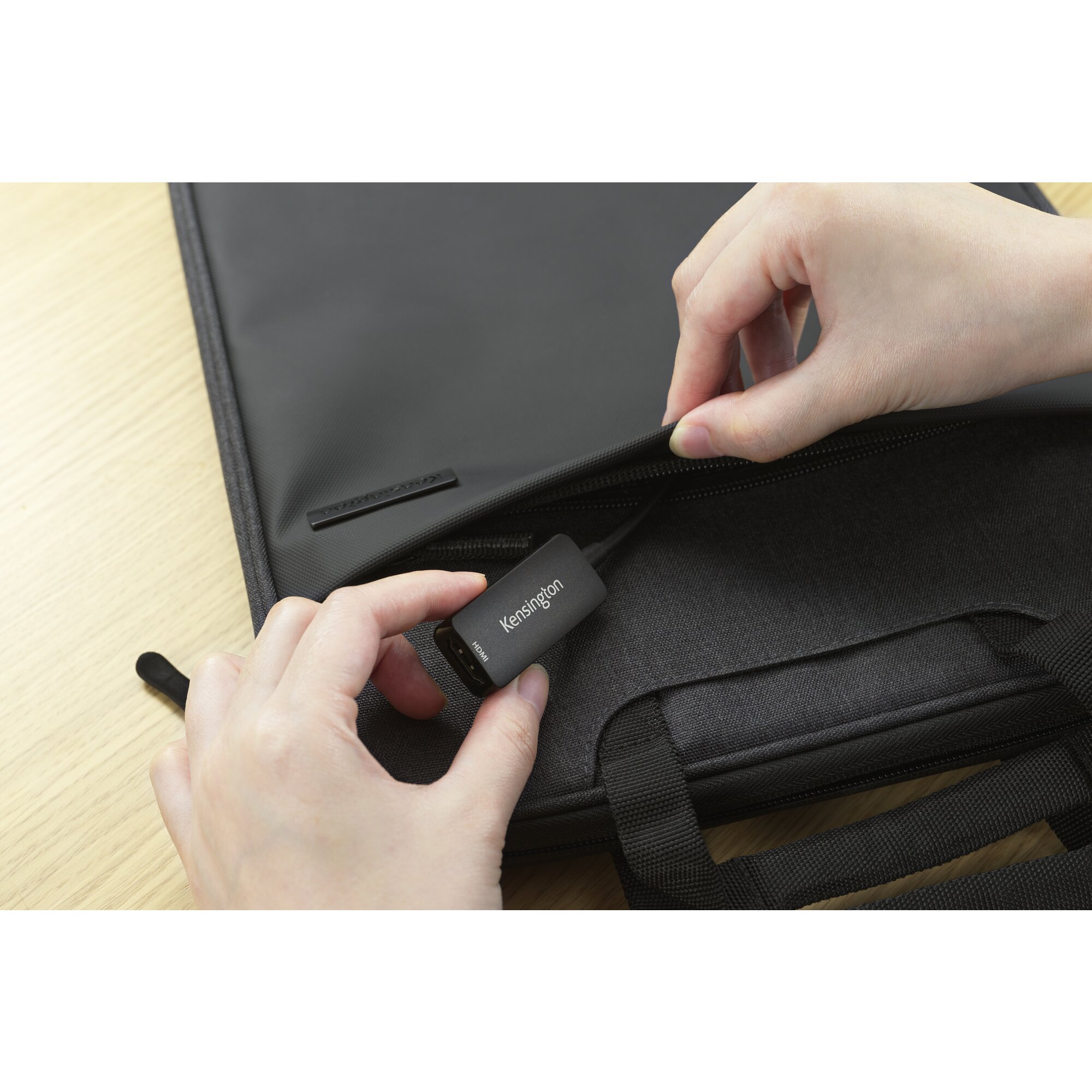 Kensington CV4200H USB-C/HDMI Adapter