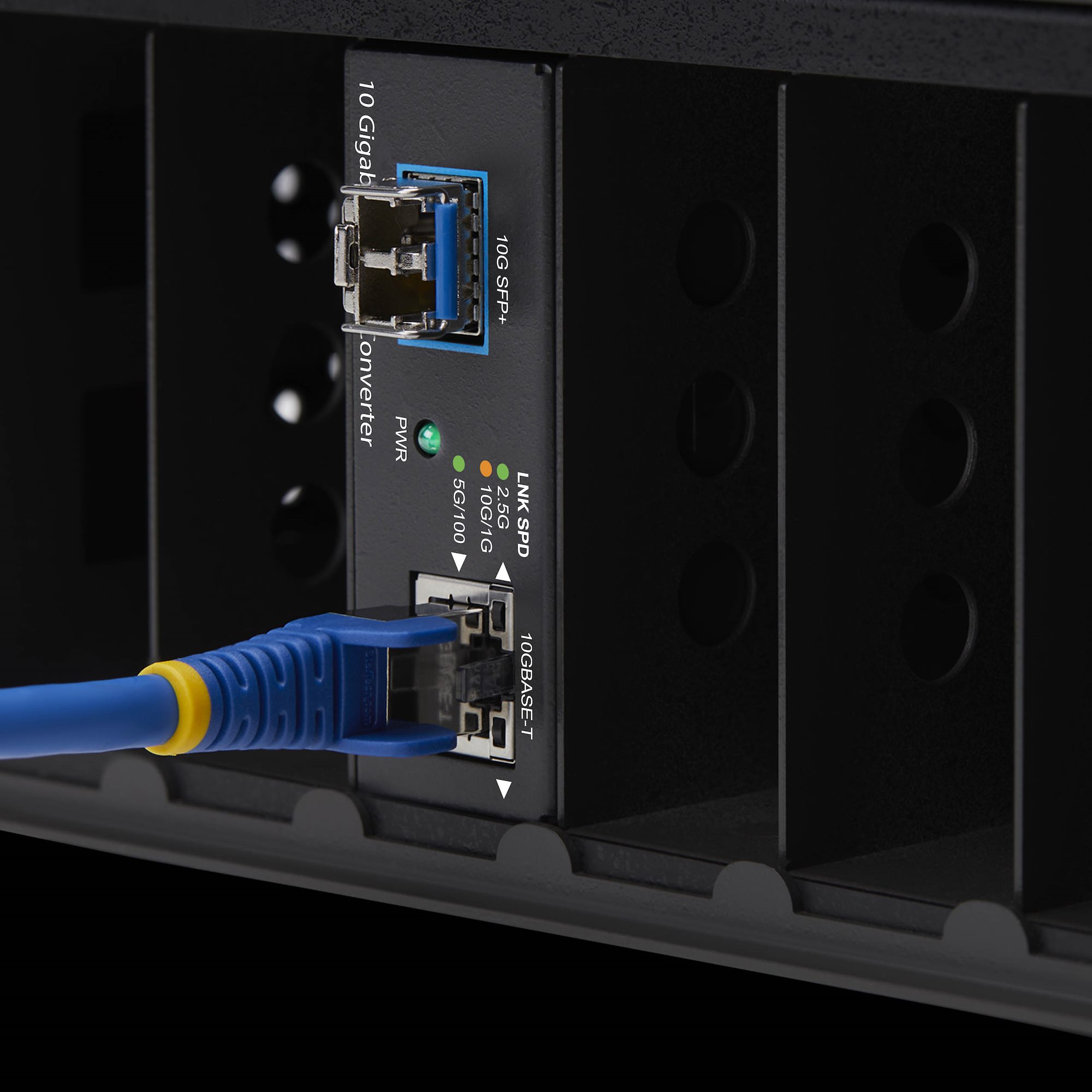 FIBER MEDIA CONVERTER TAA