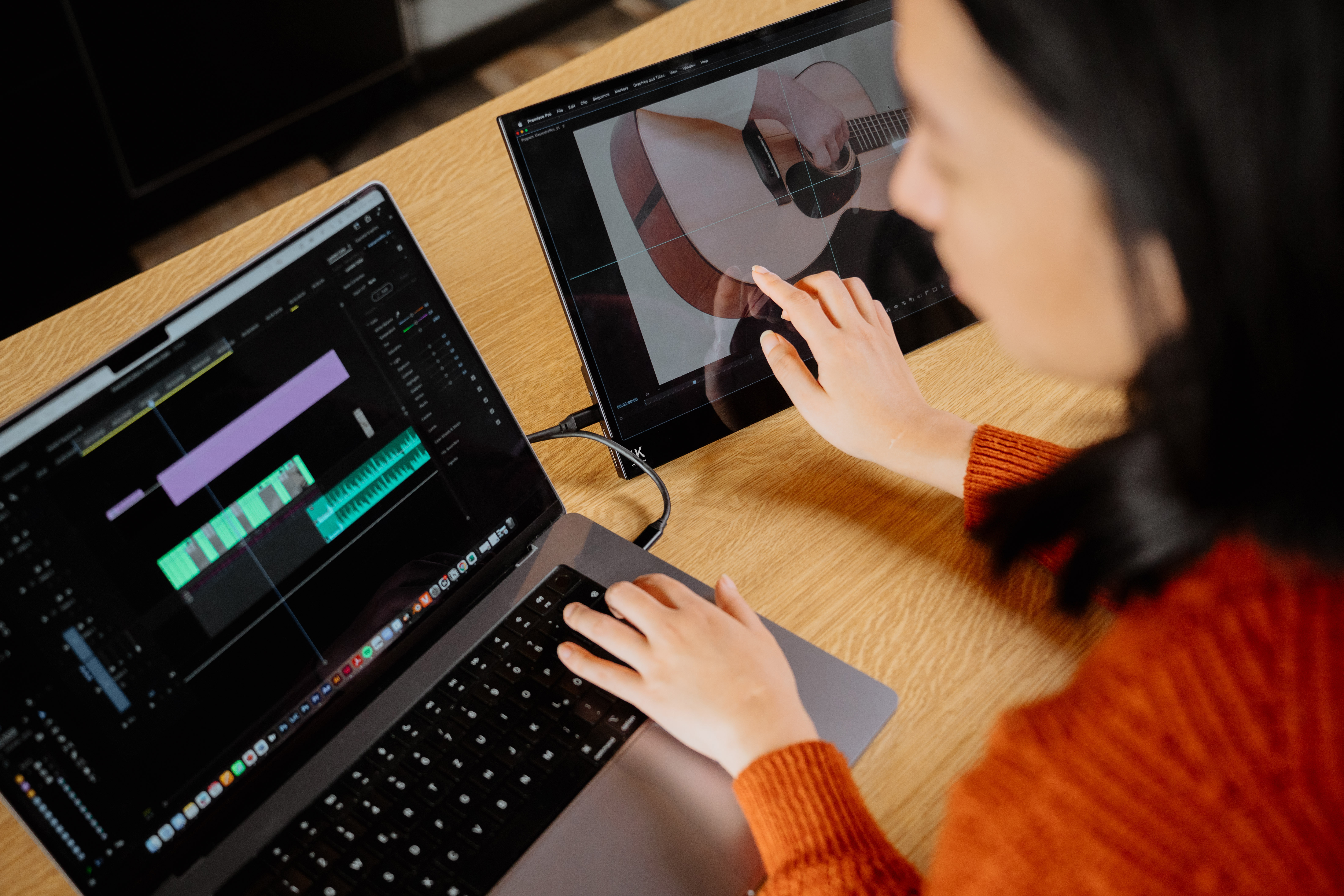 Verbatim PMT-17 4K Portable Touchscreen Display