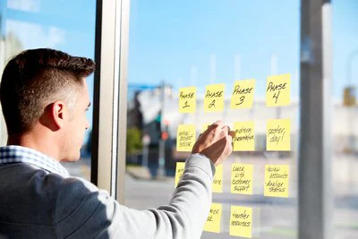 8 + 4 GRATIS: Post-it® Super Sticky Haftnotizen extrastark gelb, 8 Blöcke + GRATIS 4 Blöcke