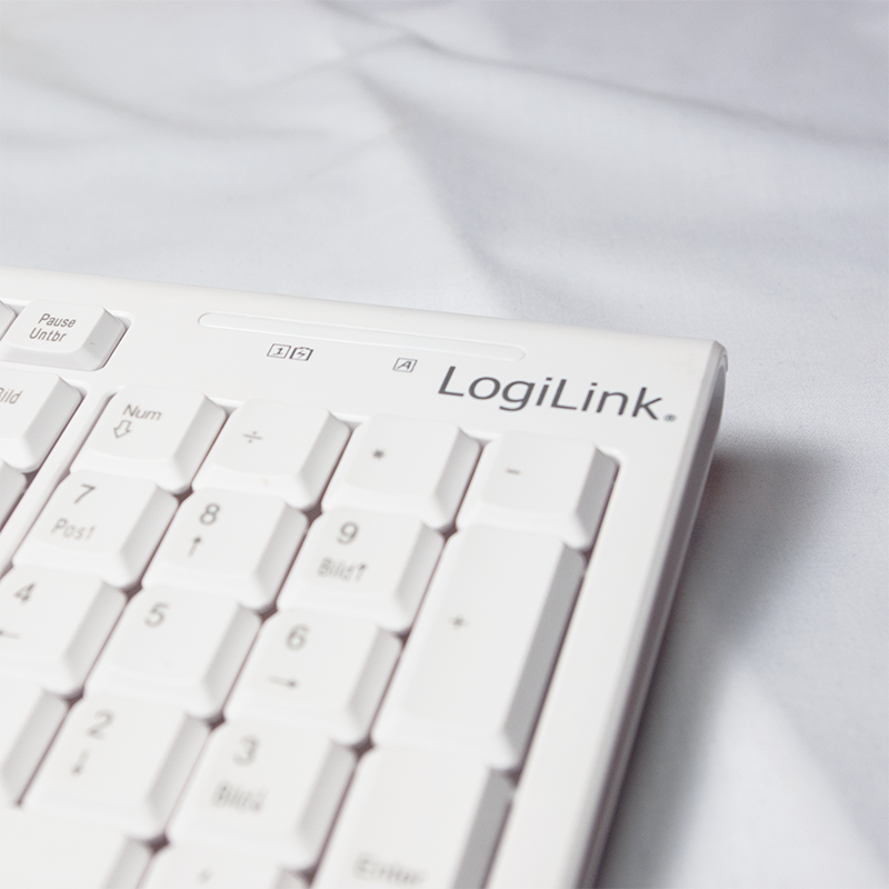 Logilink Tastatur Wireless 2,4GHz mit Maus white