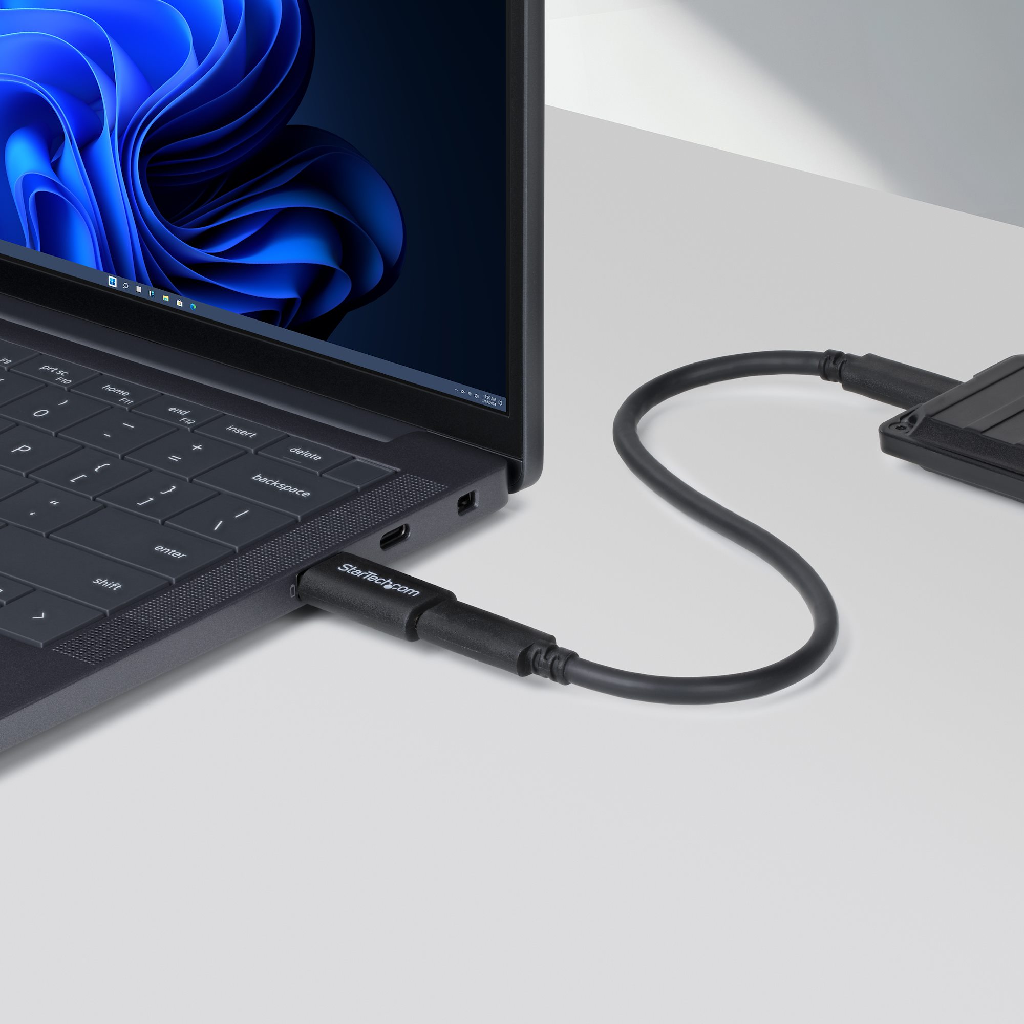 StarTech.com USB-A zu USB-C Adapter 10Gbps 5V 900mA Schwarz