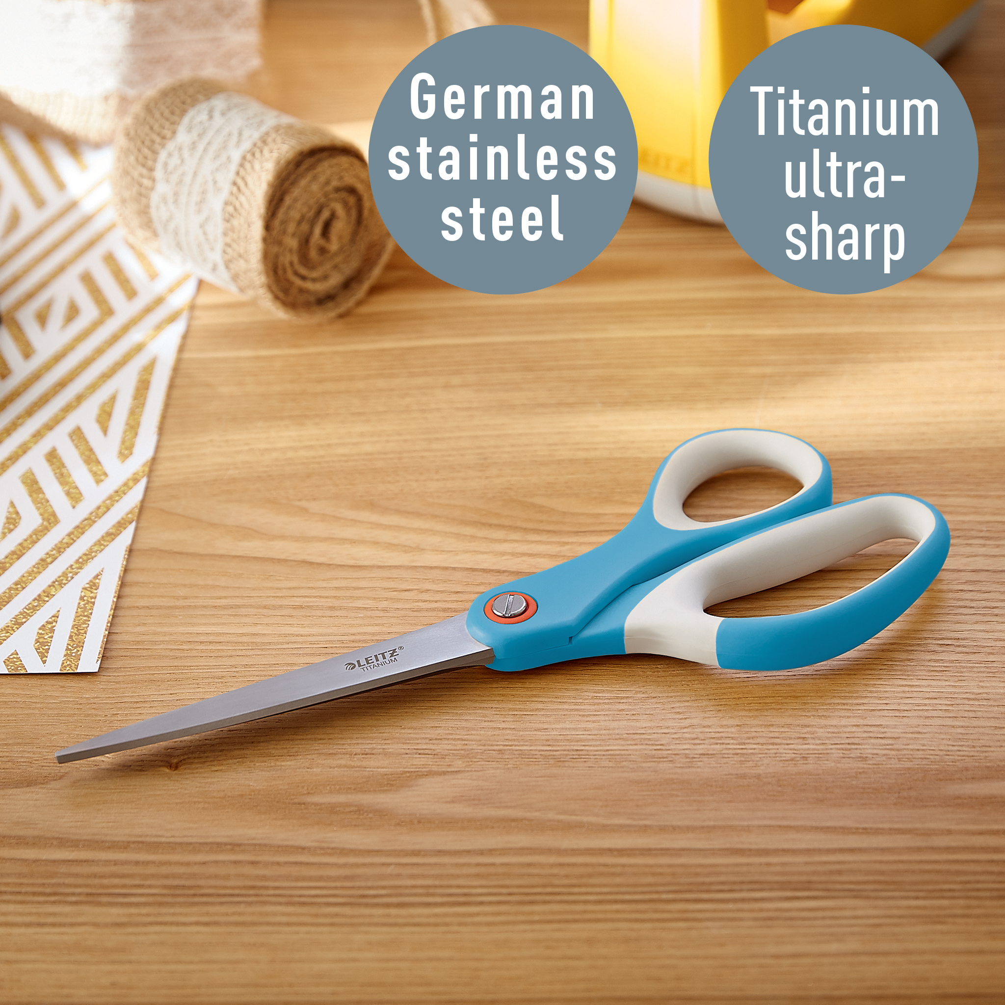 LEITZ Papierschere COSY hellblau 20,5 cm