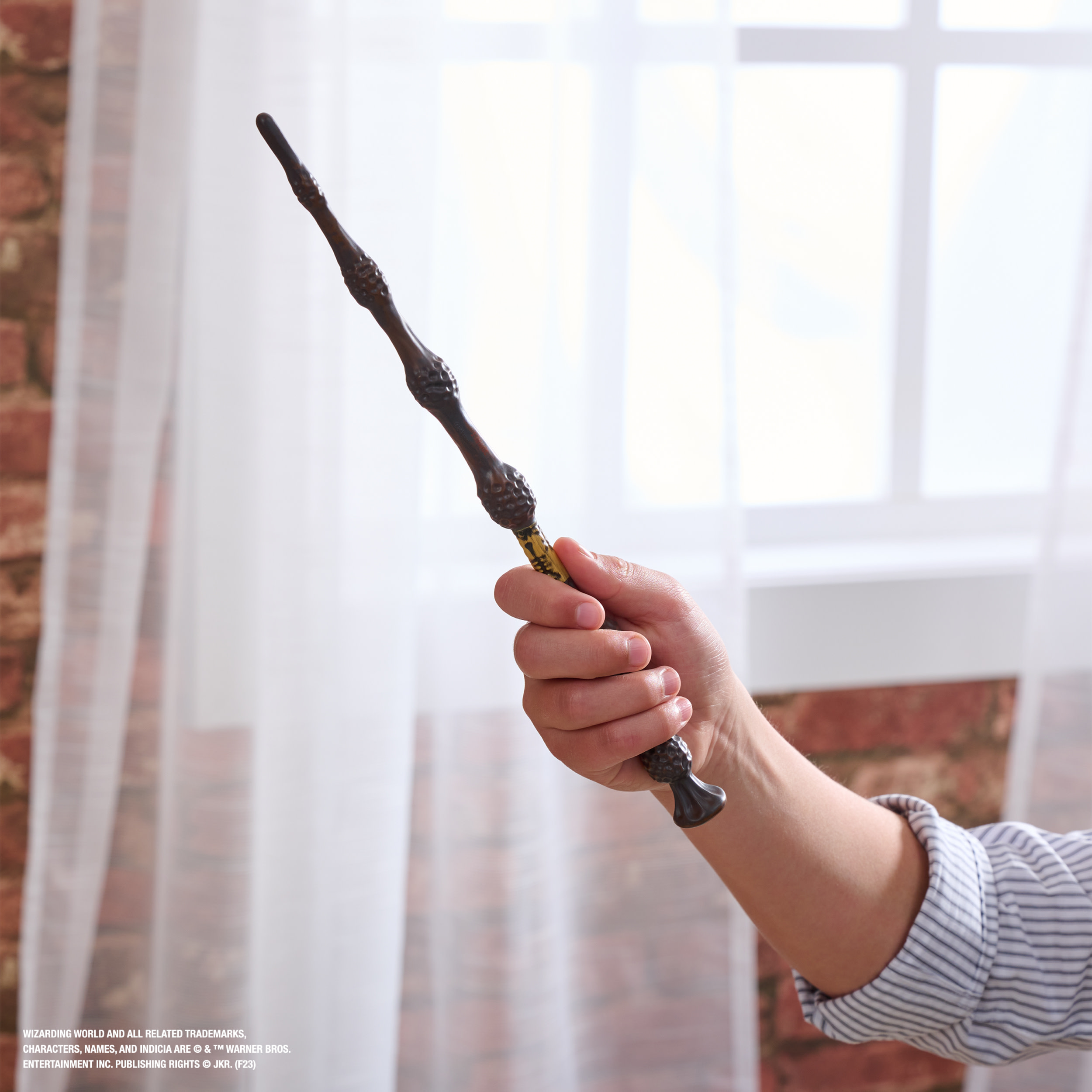 Wizarding World Harry Potter - Authentischer Albus Dumbledore Zauberstab, Rollenspiel