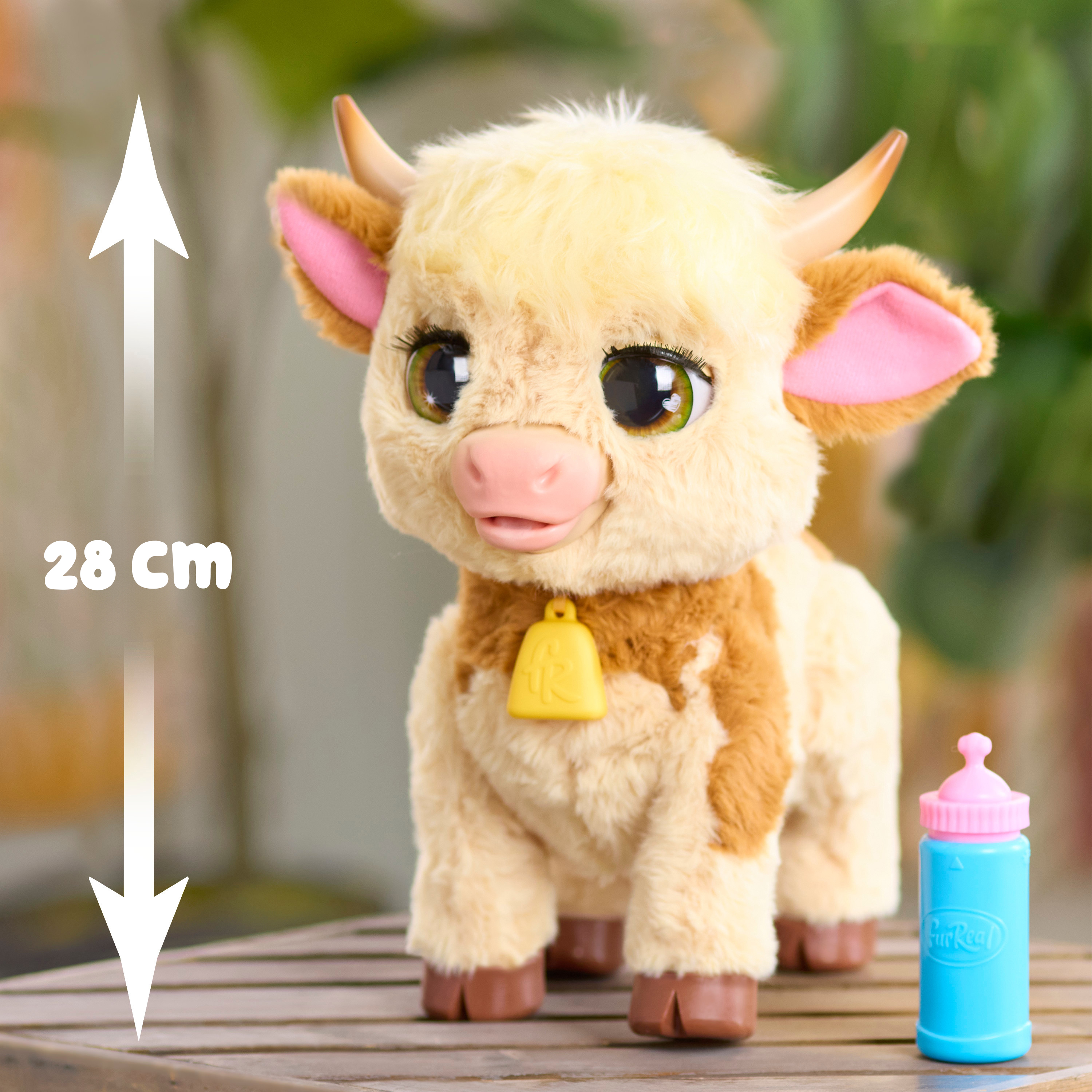 furReal Maggie the Feed & Follow Cow, Kuscheltier