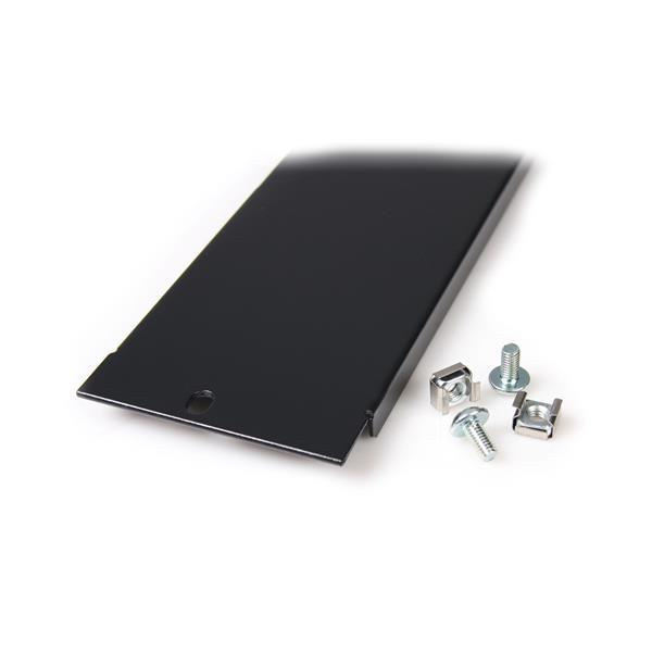 StarTech.com 2HE Rack Blindblende 19 Schwarz