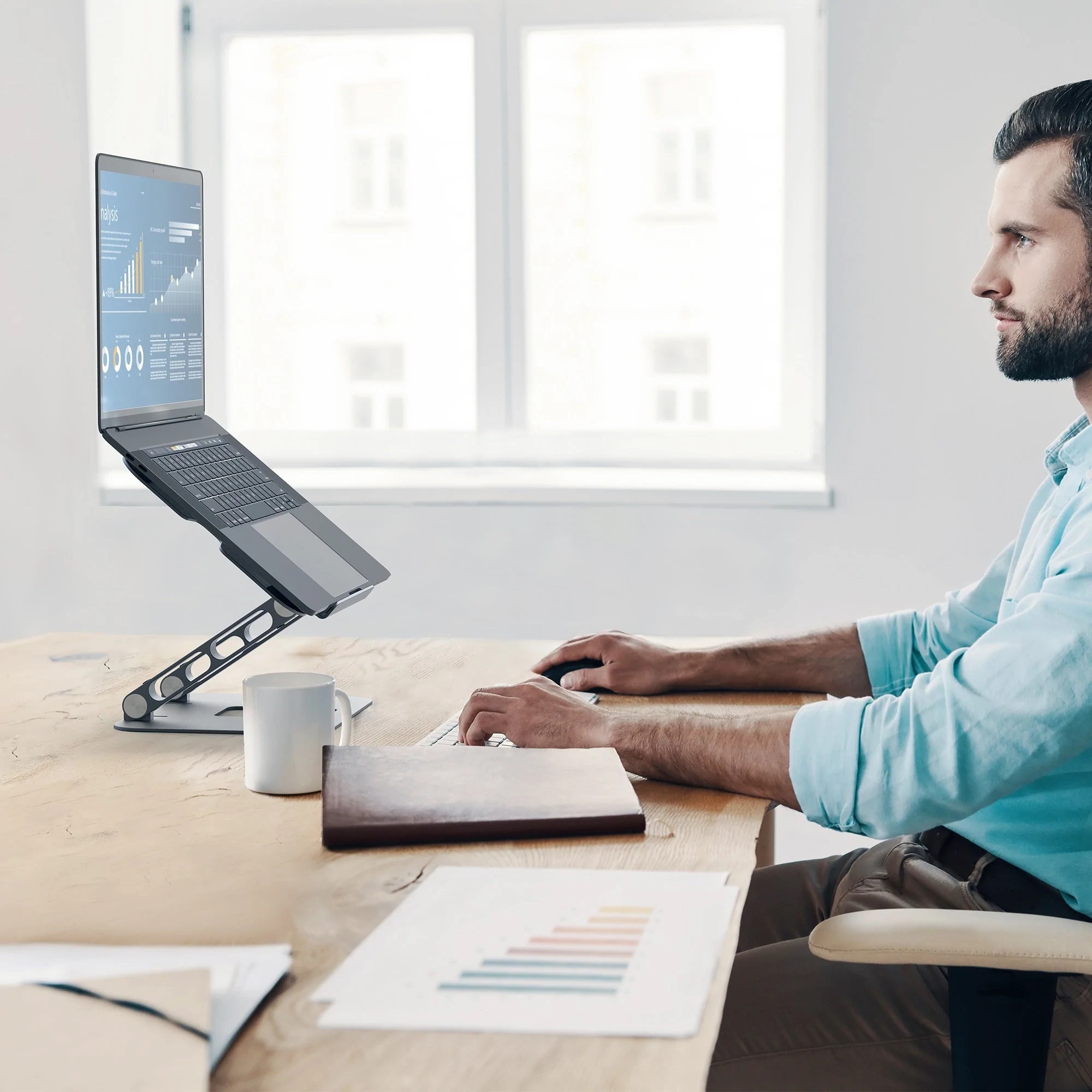 MULTI-ANGLE LAPTOP STAND