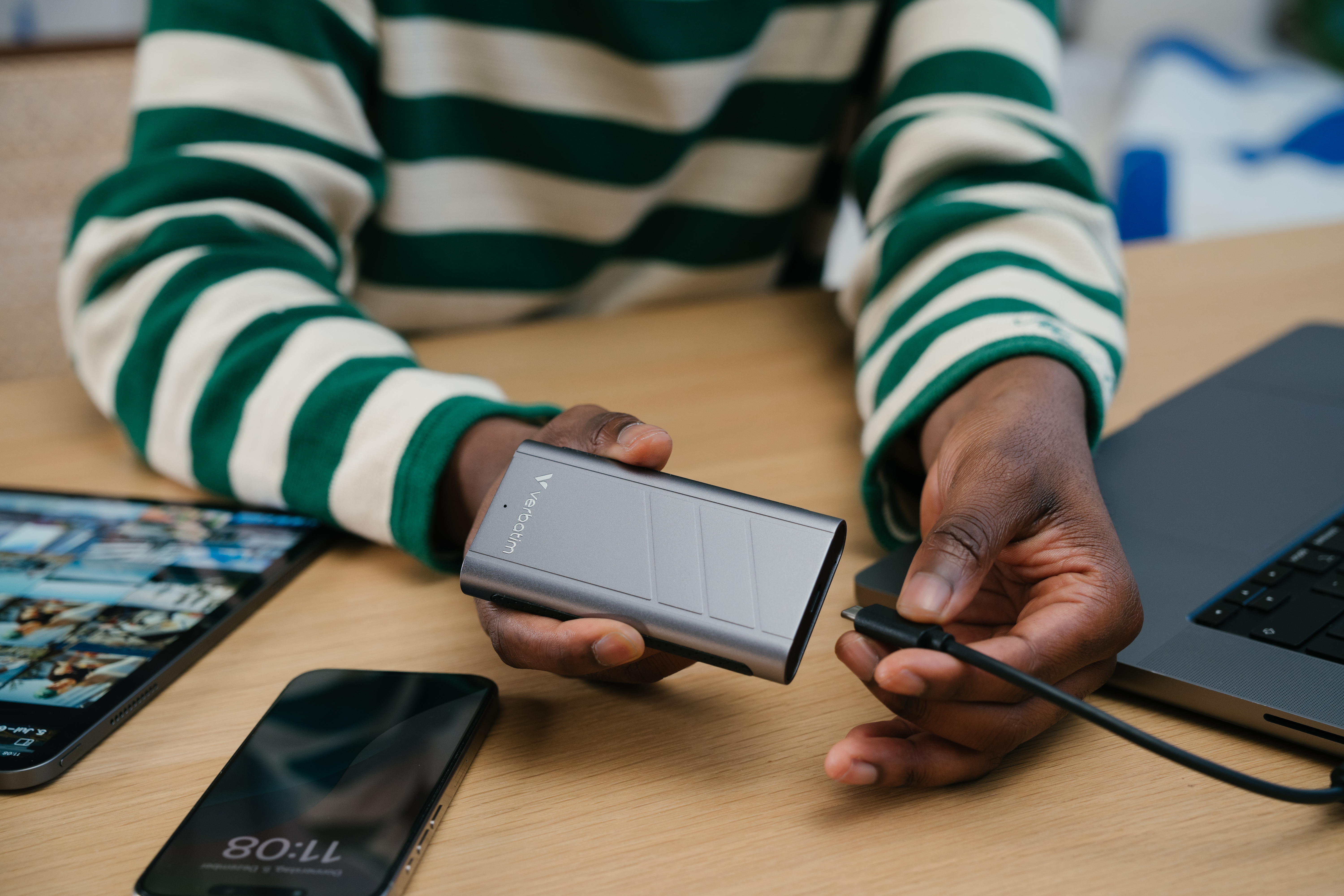 verbatim TurboMetal 1 TB externe SSD-Festplatte silber