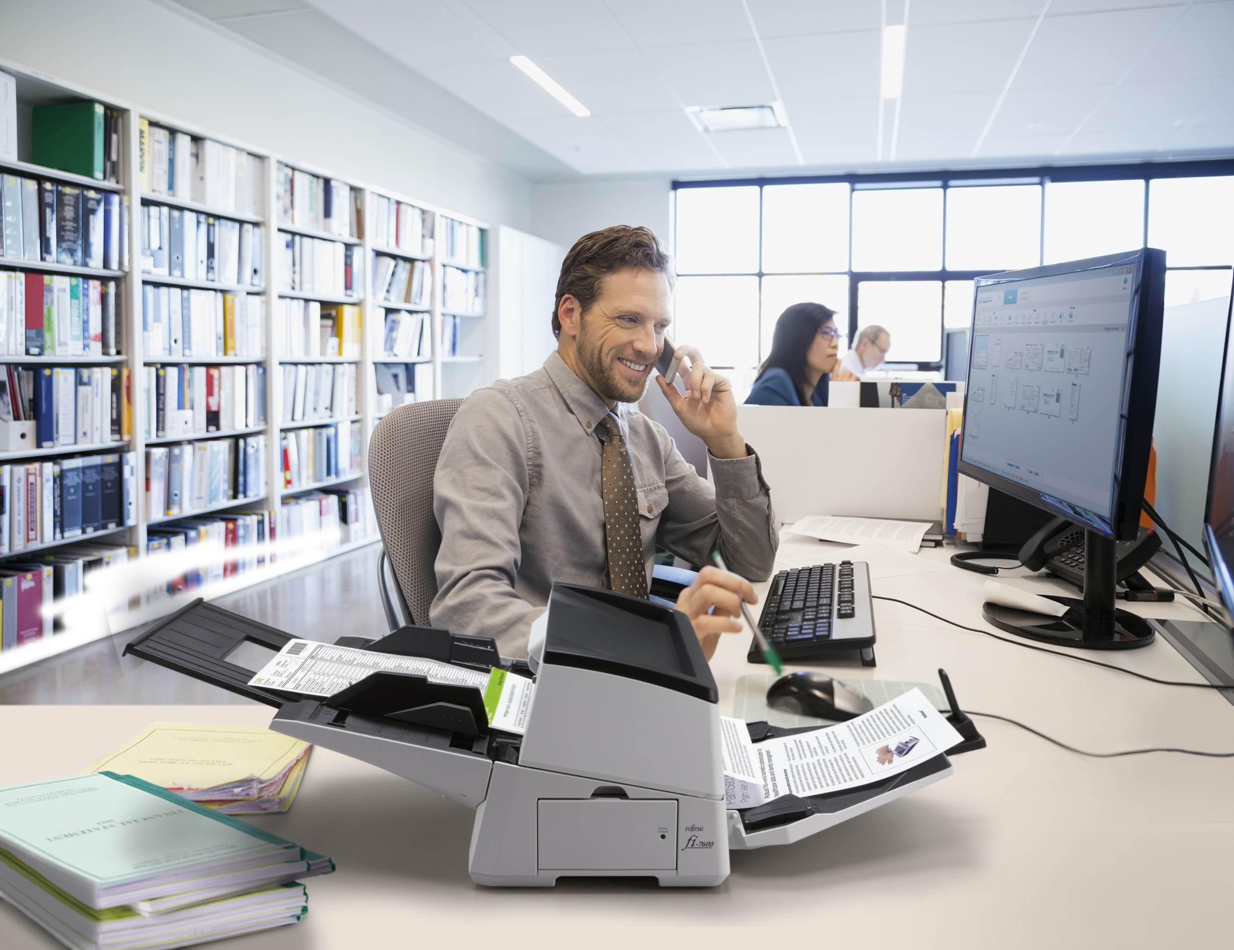 FI-7600 A4 DOCUMENT SCANNER