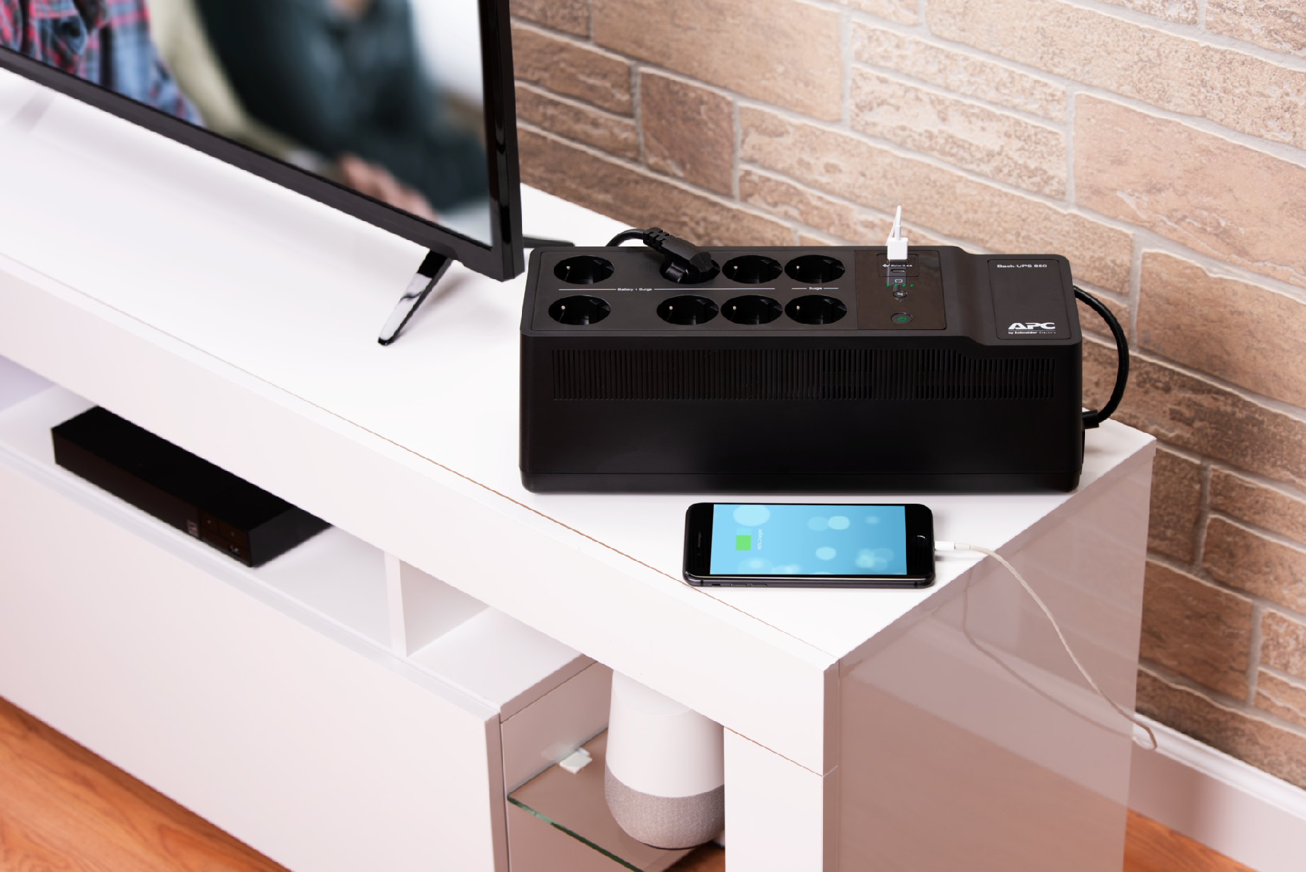 APC BE850G2-GR Back-UPS 850VA, 230V, USB Typ-C und -A Ladeanschluss