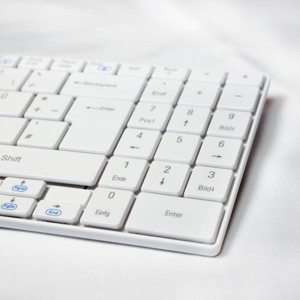 Logilink Tastatur Funk Slim 2.4 GHz mit Maus 1200dpi