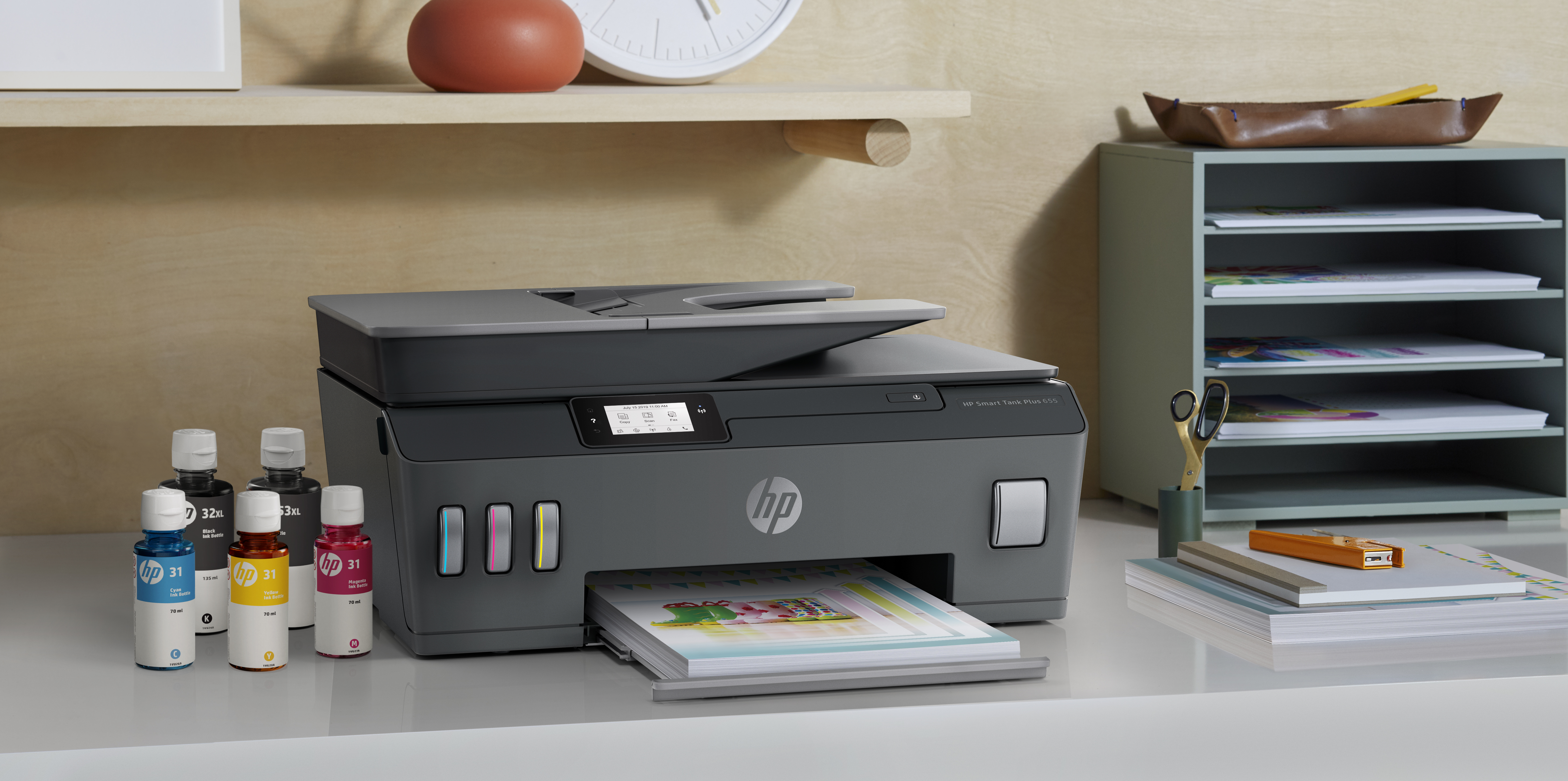 AKTION: HP Smart Tank Plus 655 Wireless All-in-One 4 in 1 Tintenstrahl-Multifunktionsdrucker grau mit 20 Euro CashBack