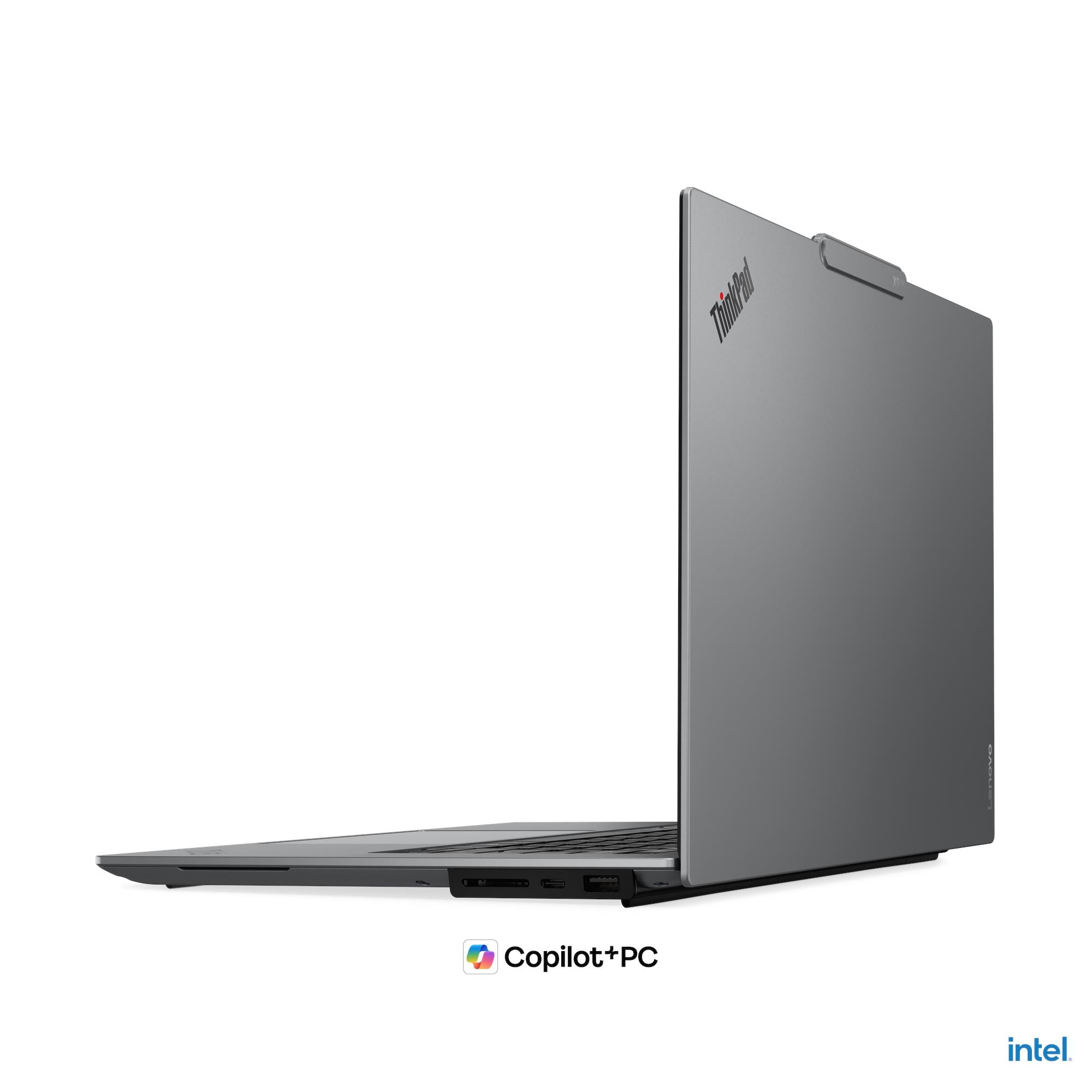 TP X9 15 G1 CUX7 358H 32GB 1TB SSD 15.3 2.8K T. W11P