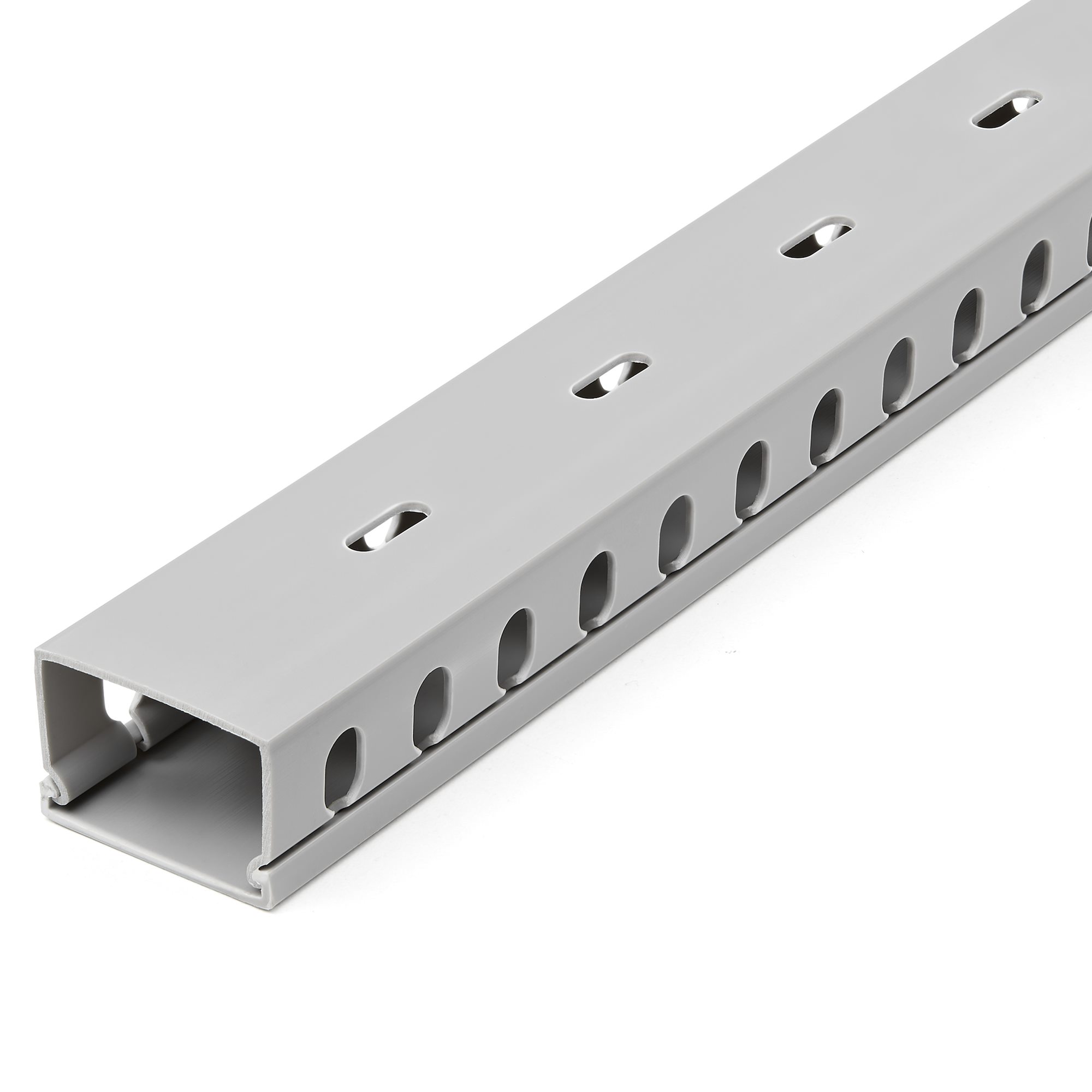 STARTECH.COM 2m Verdrahtungskanal - 38x25mm - Kabelkanal mit 8mm Schlitze - PVC-Netzwerkkabelabdeckung - bis zu 20 Kabel