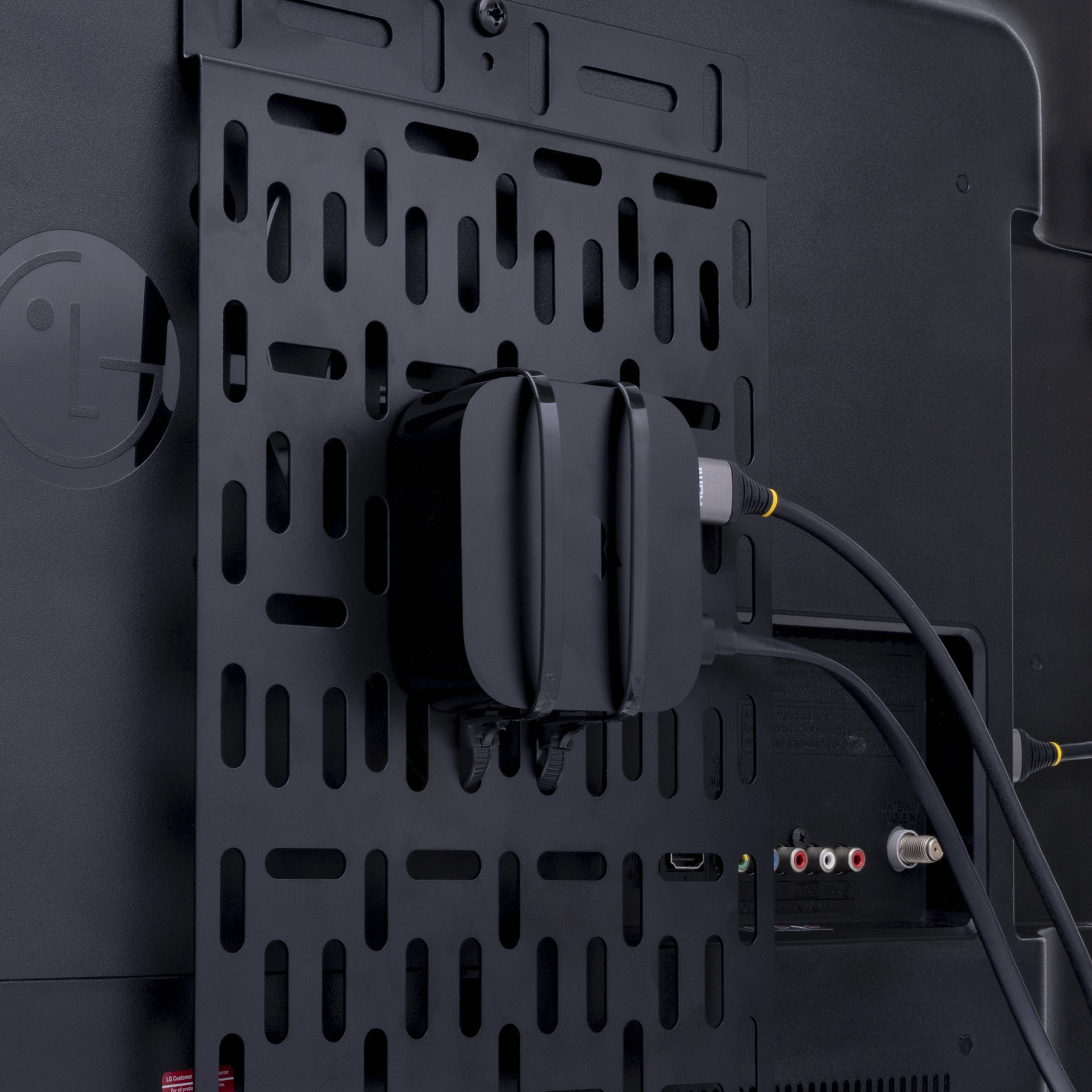 TV ACCESSORY MOUNT W/CRADLE .