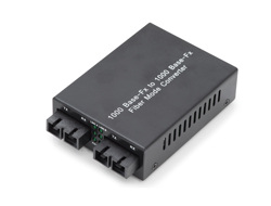 DIGITUS Medienkonverter Gigabit Multimode/ Singlemode, SC/SC
