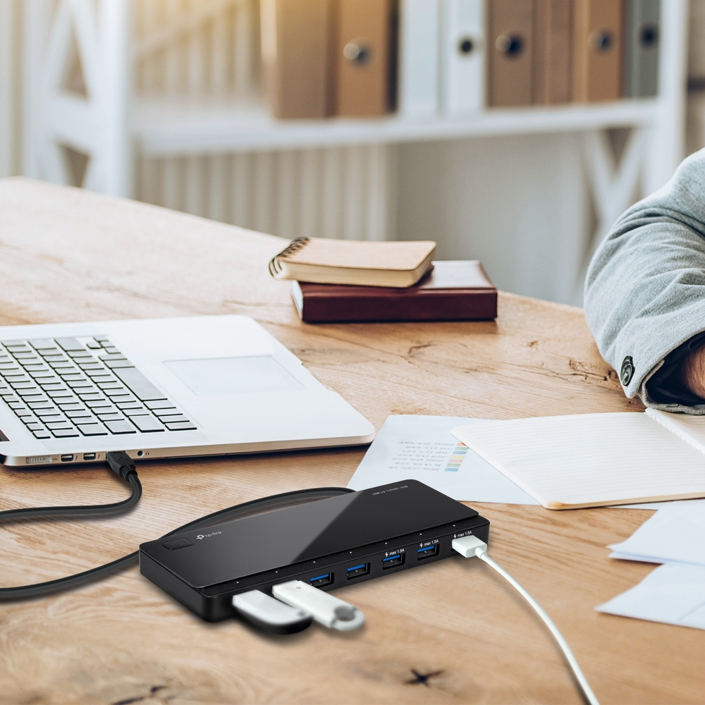7-Port-USB-3.0-Hub (UH700), USB-Hub