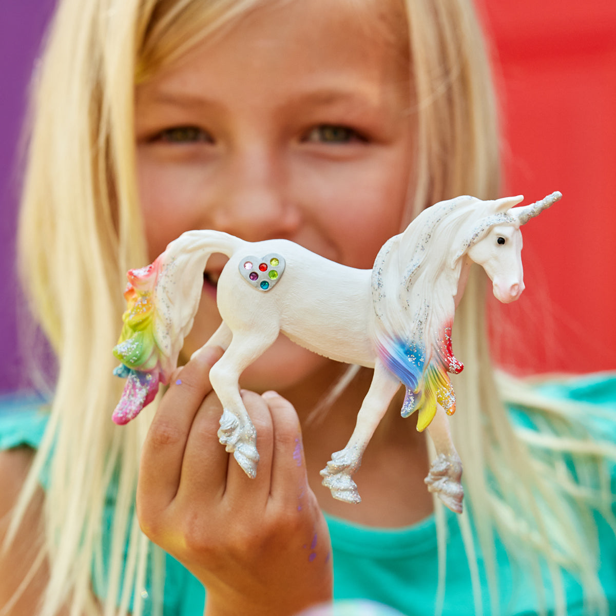 Bayala Regenbogeneinhorn Hengst, Spielfigur