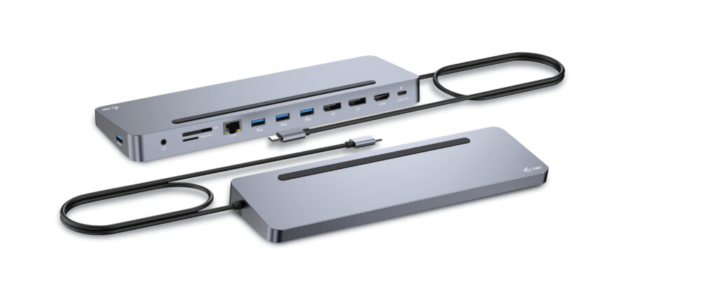 I-TEC USB-C Metal Ergonomic 4K 3x Display Docking Station with PD 100 W + i-tec Universal Charger 100W bundle