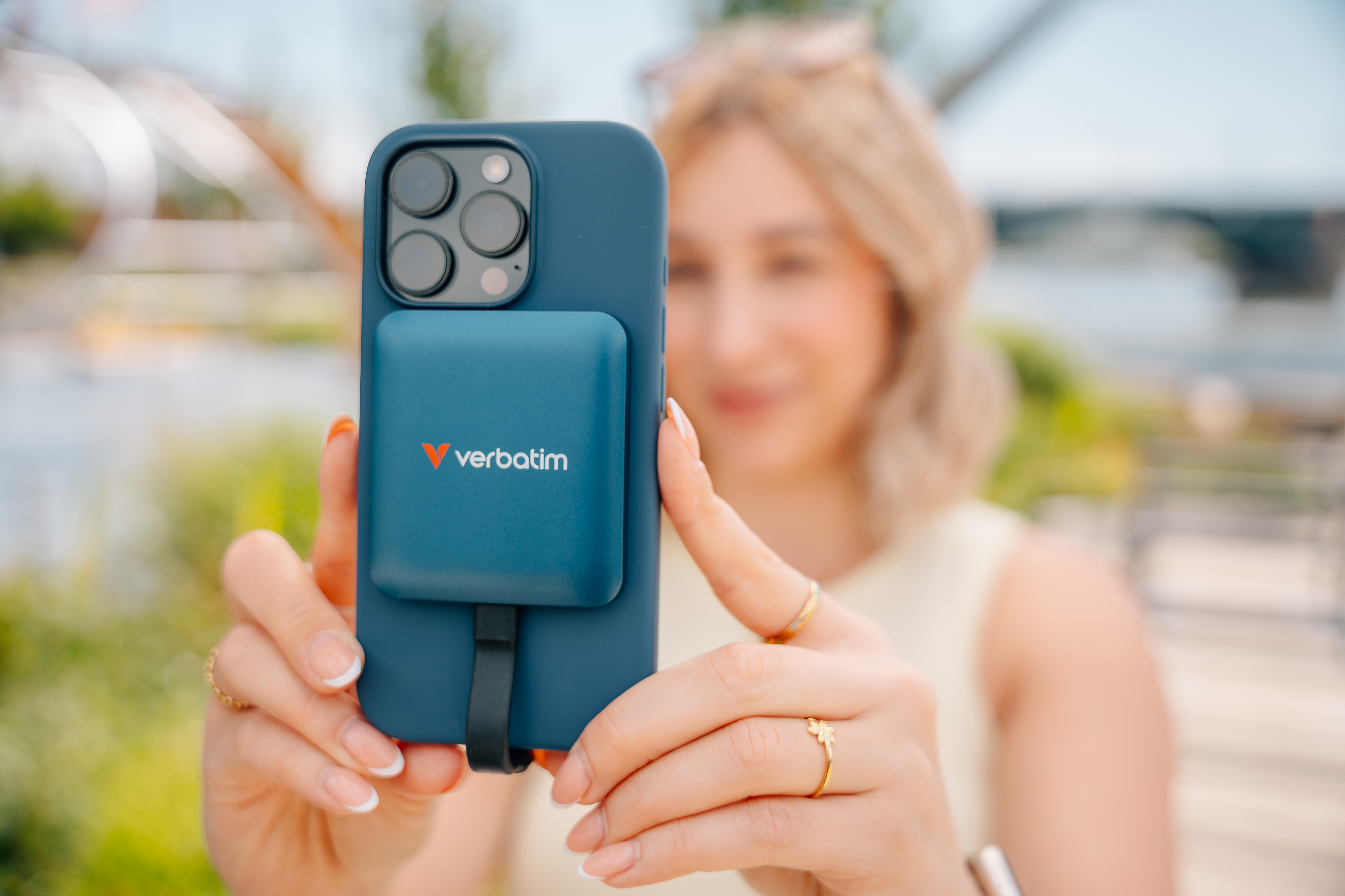 verbatim SnapBack 1 TB externe SSD-Festplatte blau