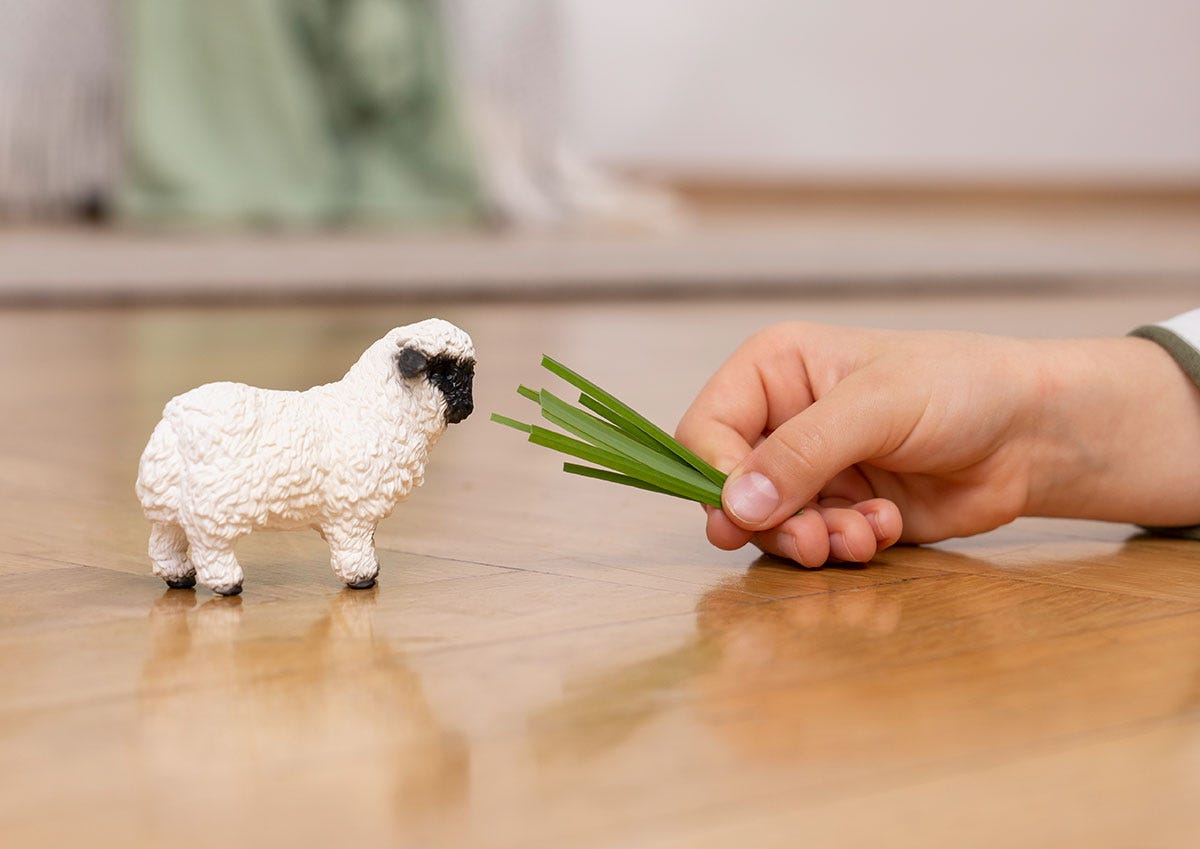Farm World Walliser Schwarznasenschaf, Spielfigur
