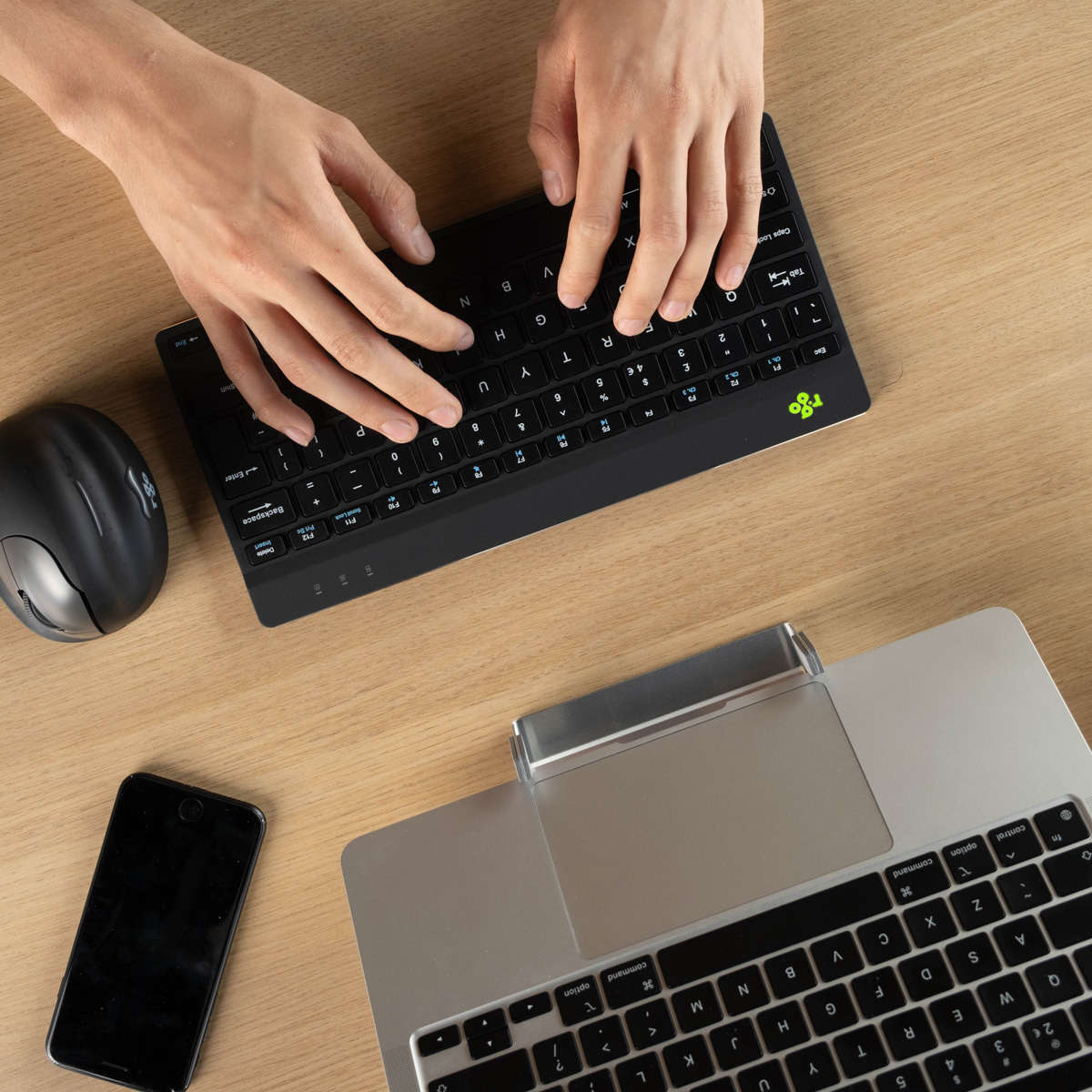 R-GO COMPACT BREAK ERGONOMIC KEYBOARD AZERTY (FR) BLUETOOTH B