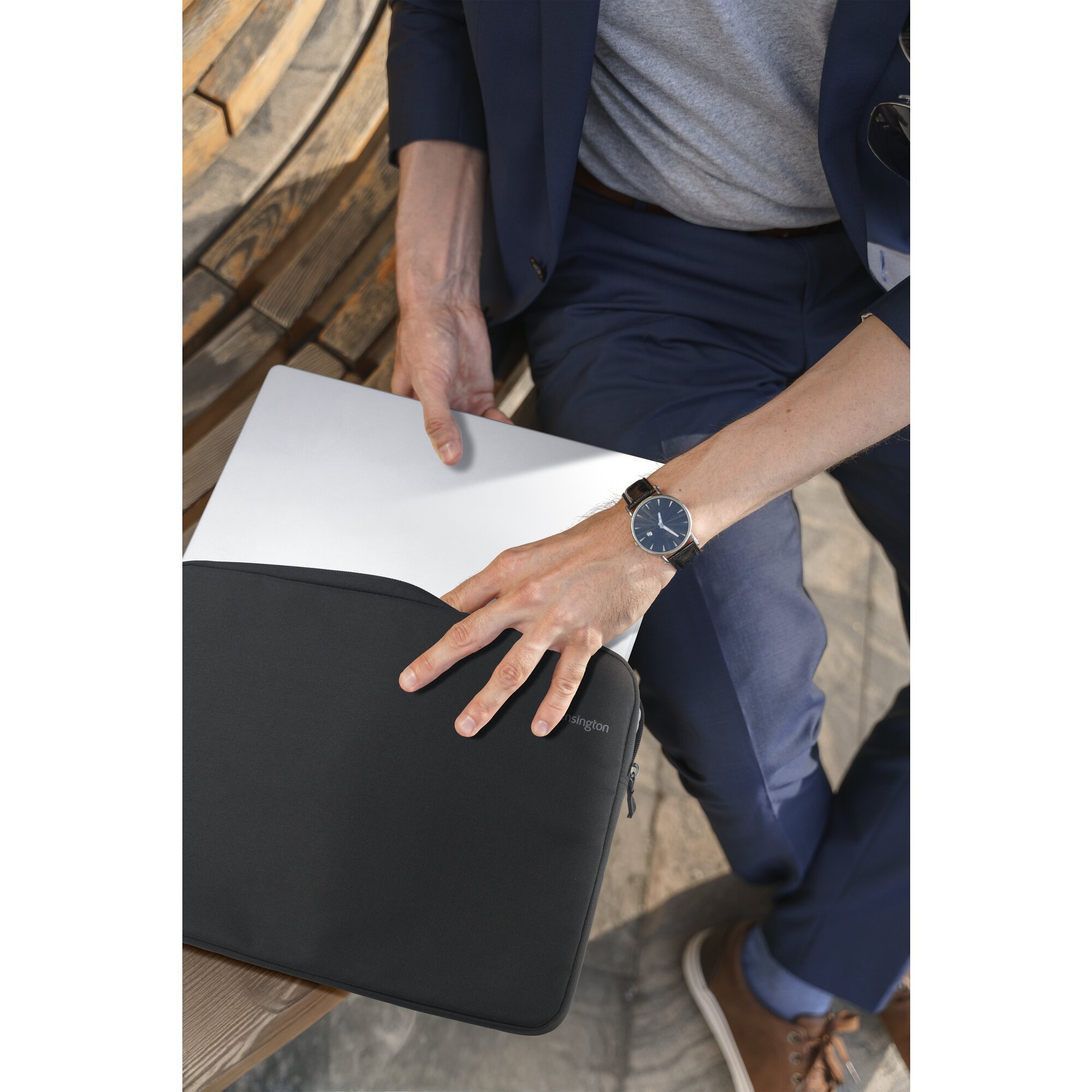 Kensington EQ Classic Laptop Sleeve 15.6 Schwarz