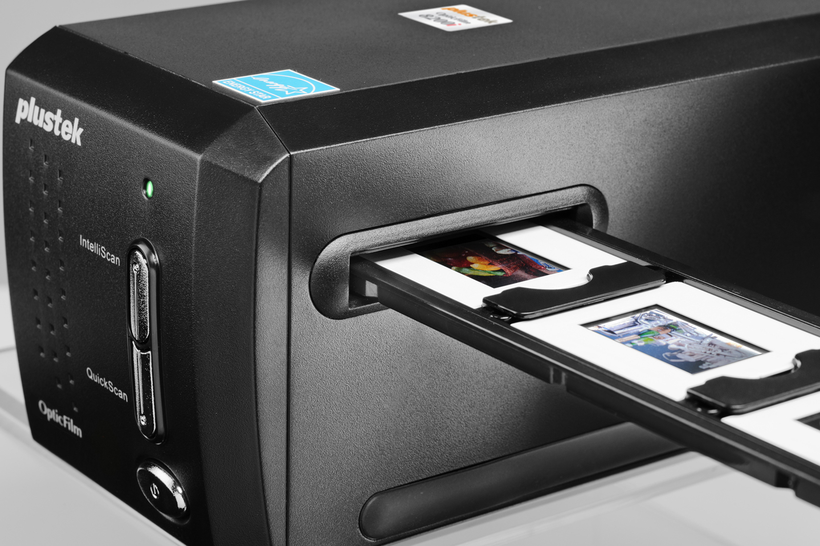 OPTICFILM 8200I AI FILMSCANNER