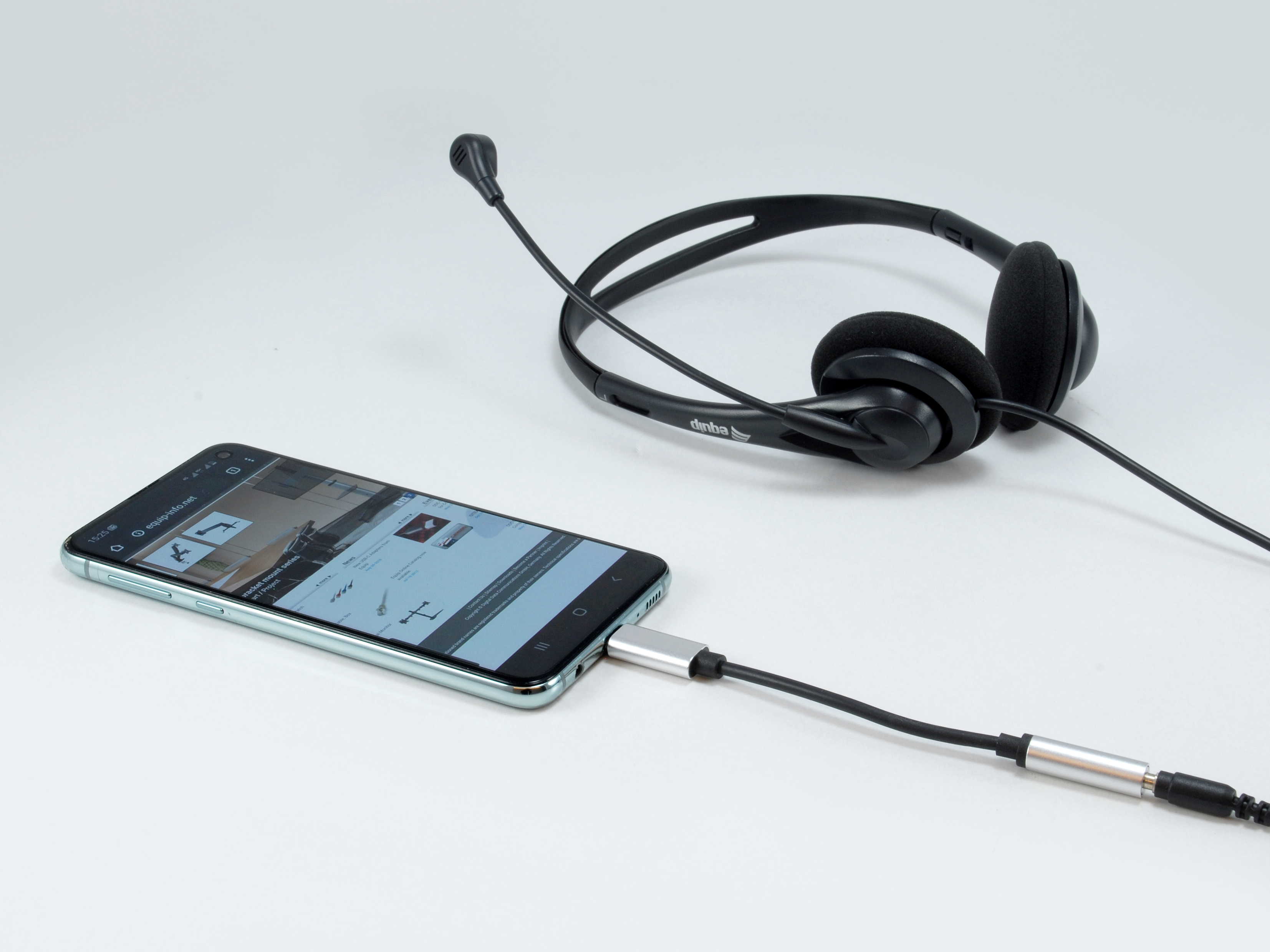 Equip Adapter USB-C-> 4-Pin 3.5mm St/Bu DAC 0.15m schwarz