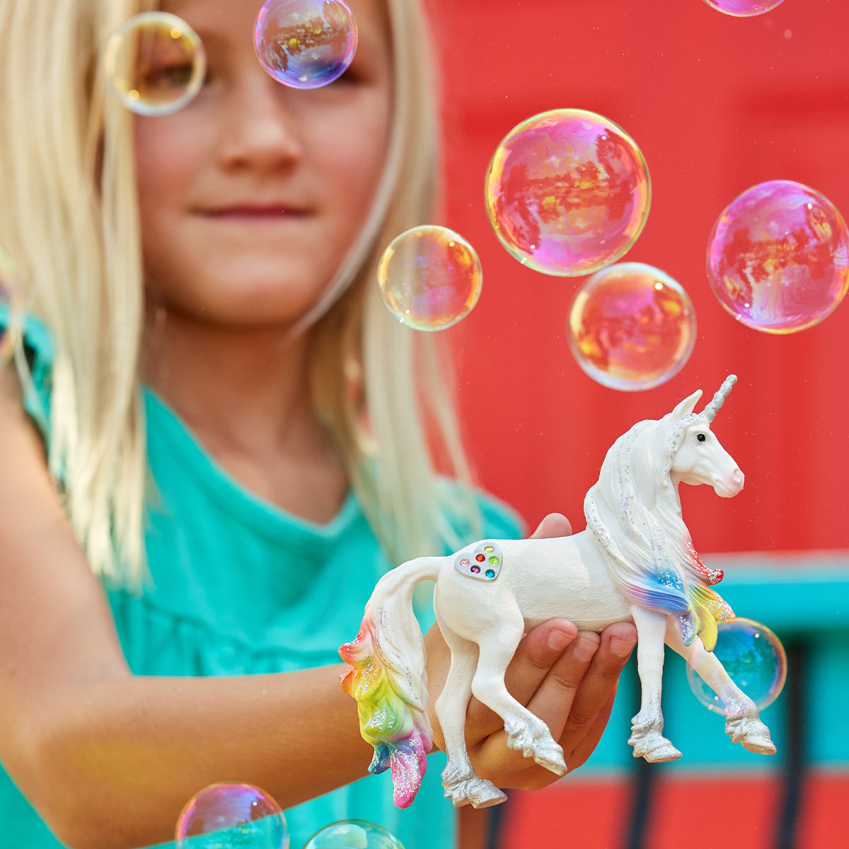 Bayala Regenbogeneinhorn Hengst, Spielfigur