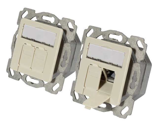 EFB Datendose Cat6a 500MHz WEISS oben unten Unterputz 2xRJ45 RAL9010 Class EA 10Gbit 40Grad Auslass inklusive 6.3mm Erdungsfahne