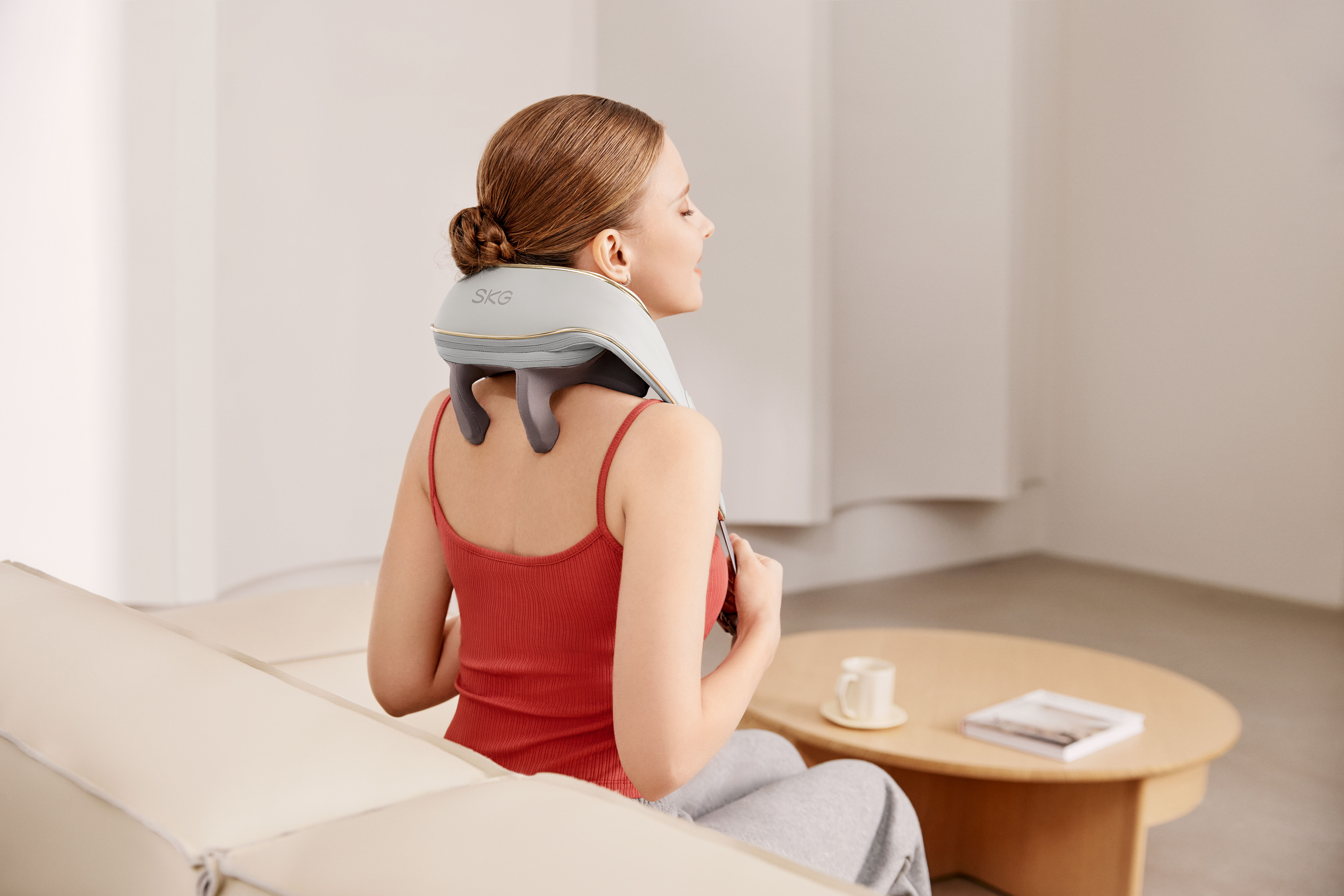 SKG Nackenmassagegerät H5 Mini