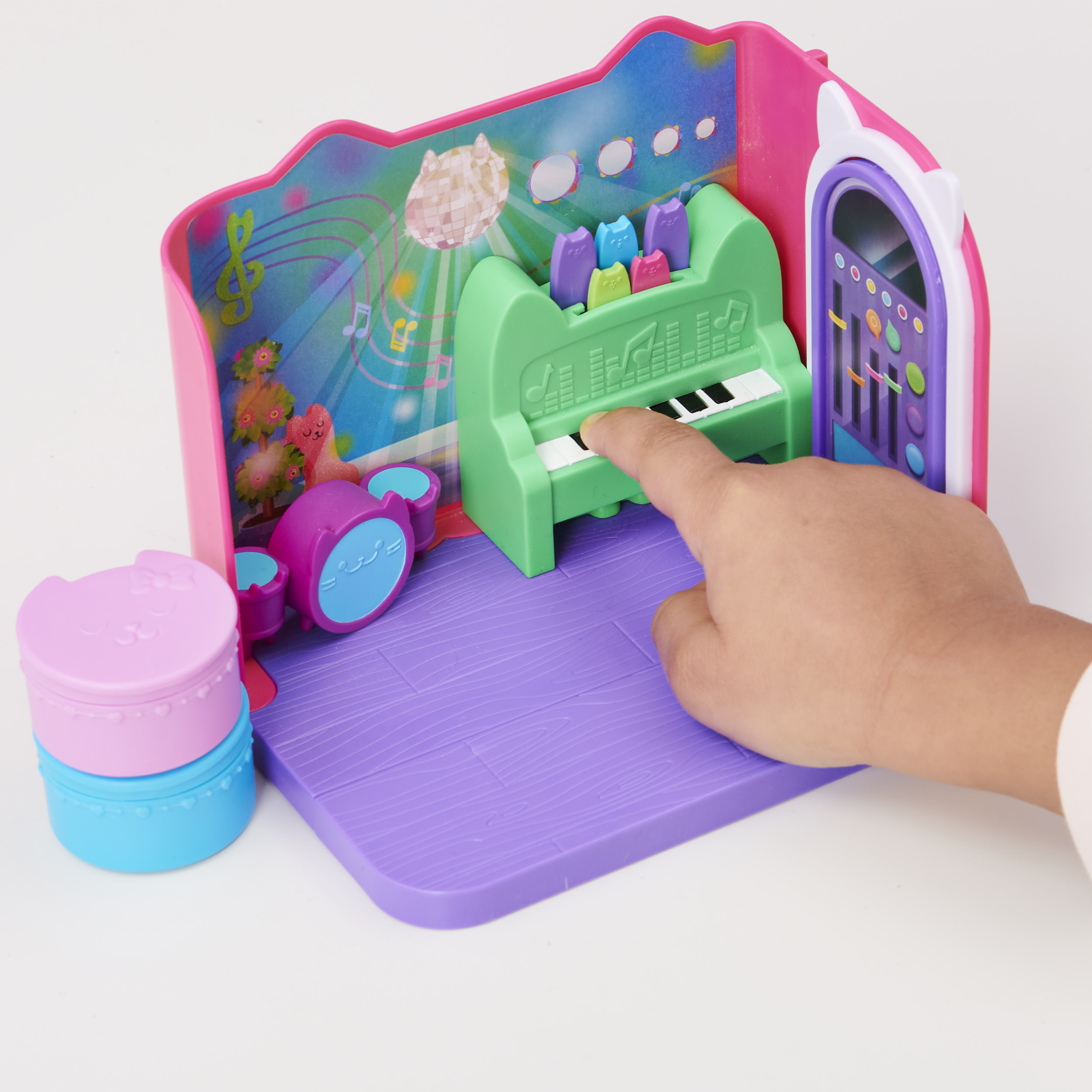 Gabby''s Dollhouse Deluxe Room – Groovy Music Room, Kulisse